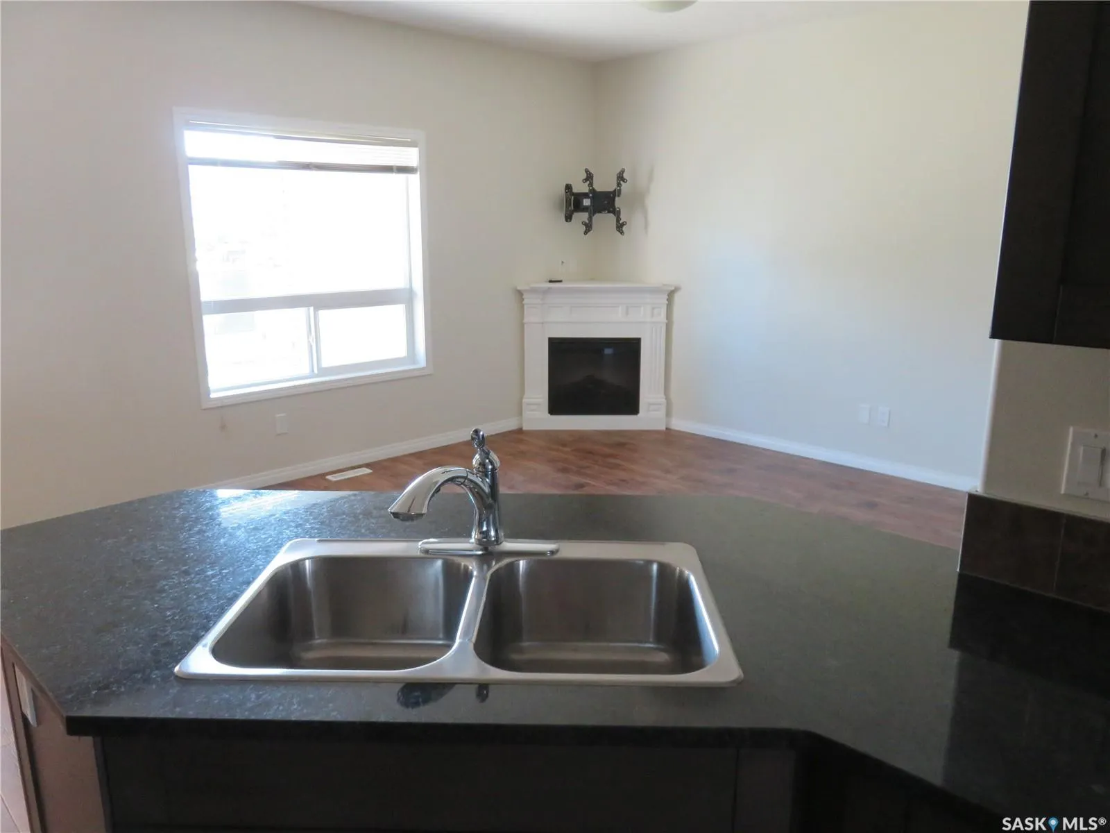 3810 Dewdney AVENUE E, #113