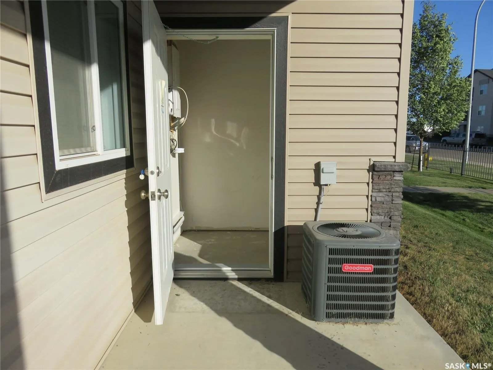 3810 Dewdney AVENUE E, #113