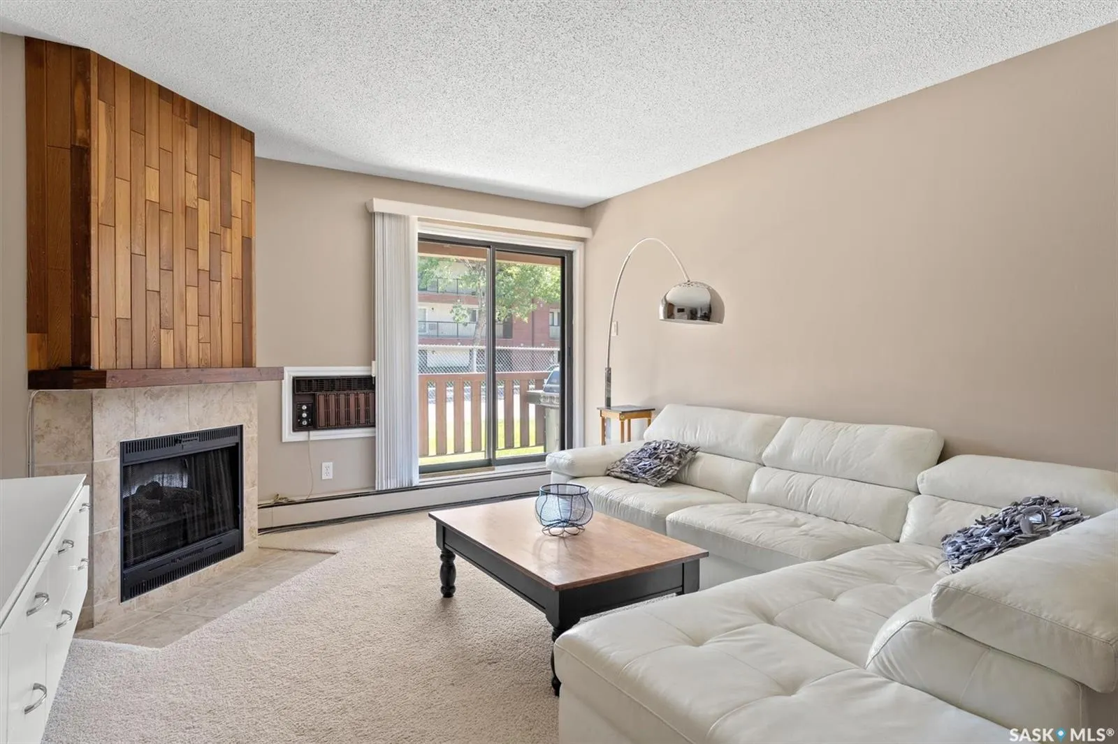 1121 Mckercher DRIVE, #102c
