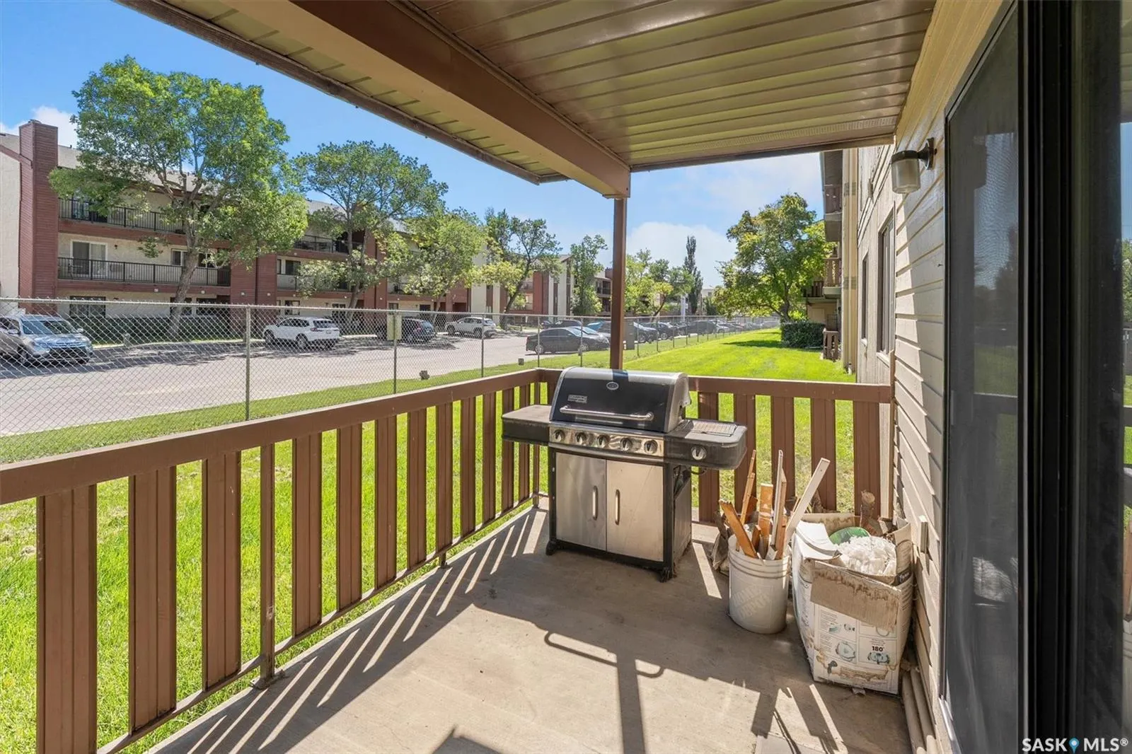 1121 Mckercher DRIVE, #102c