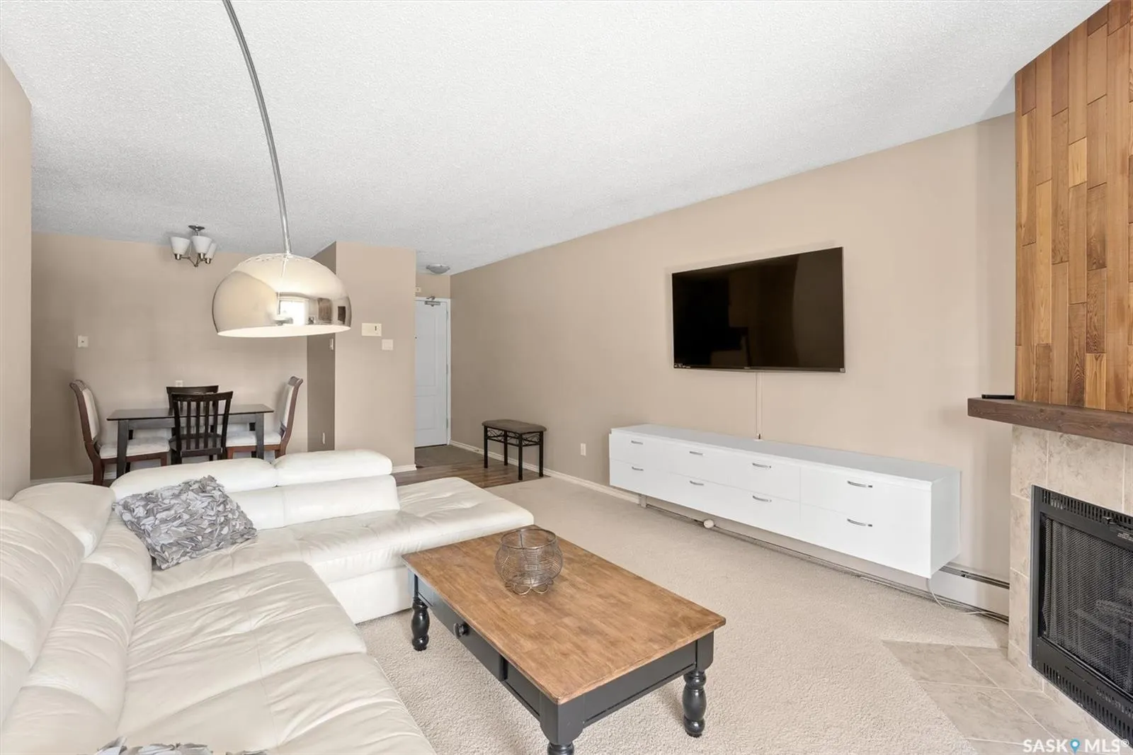 1121 Mckercher DRIVE, #102c