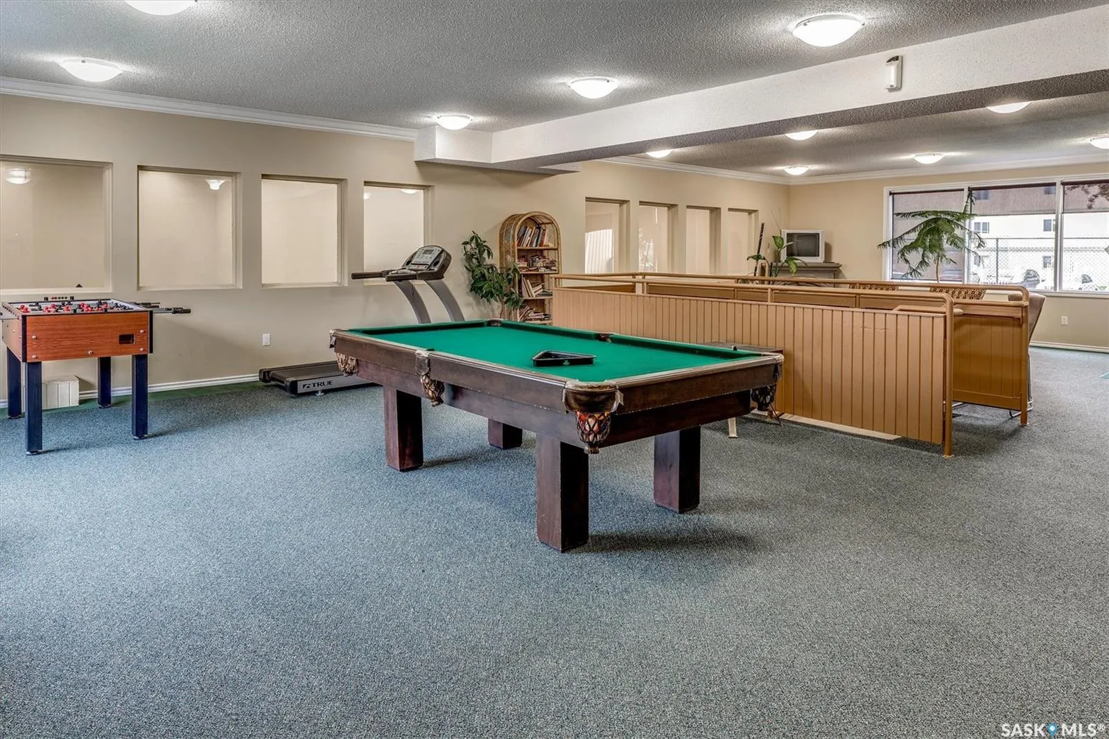 1121 Mckercher DRIVE, #102c