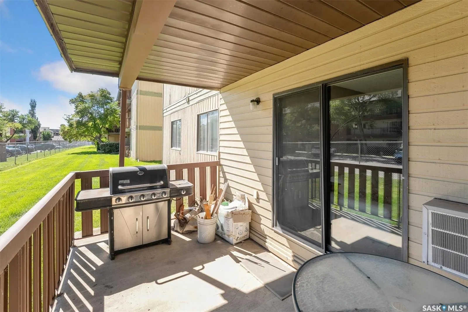 1121 Mckercher DRIVE, #102c