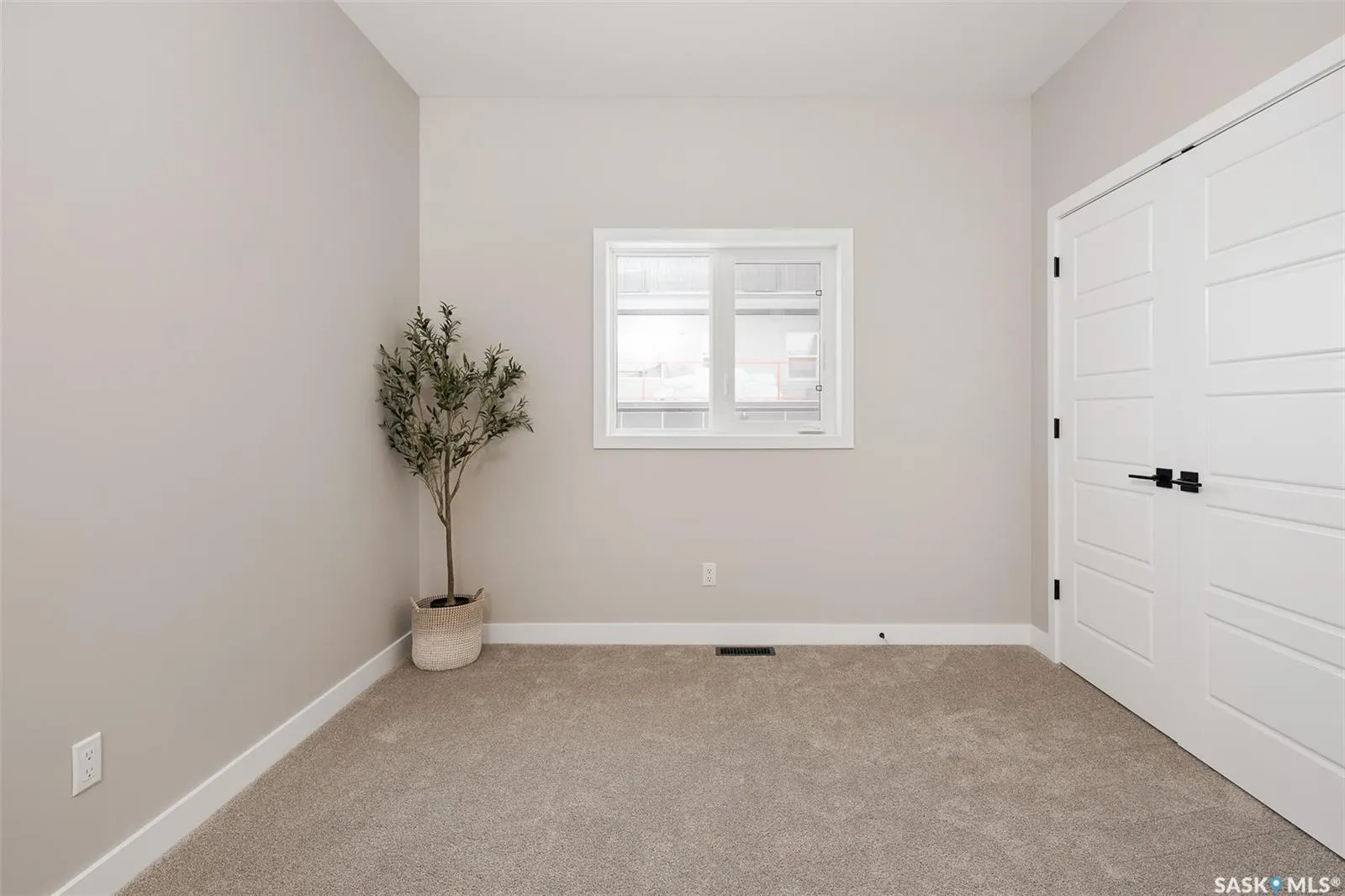 125 Beaudry CRESCENT