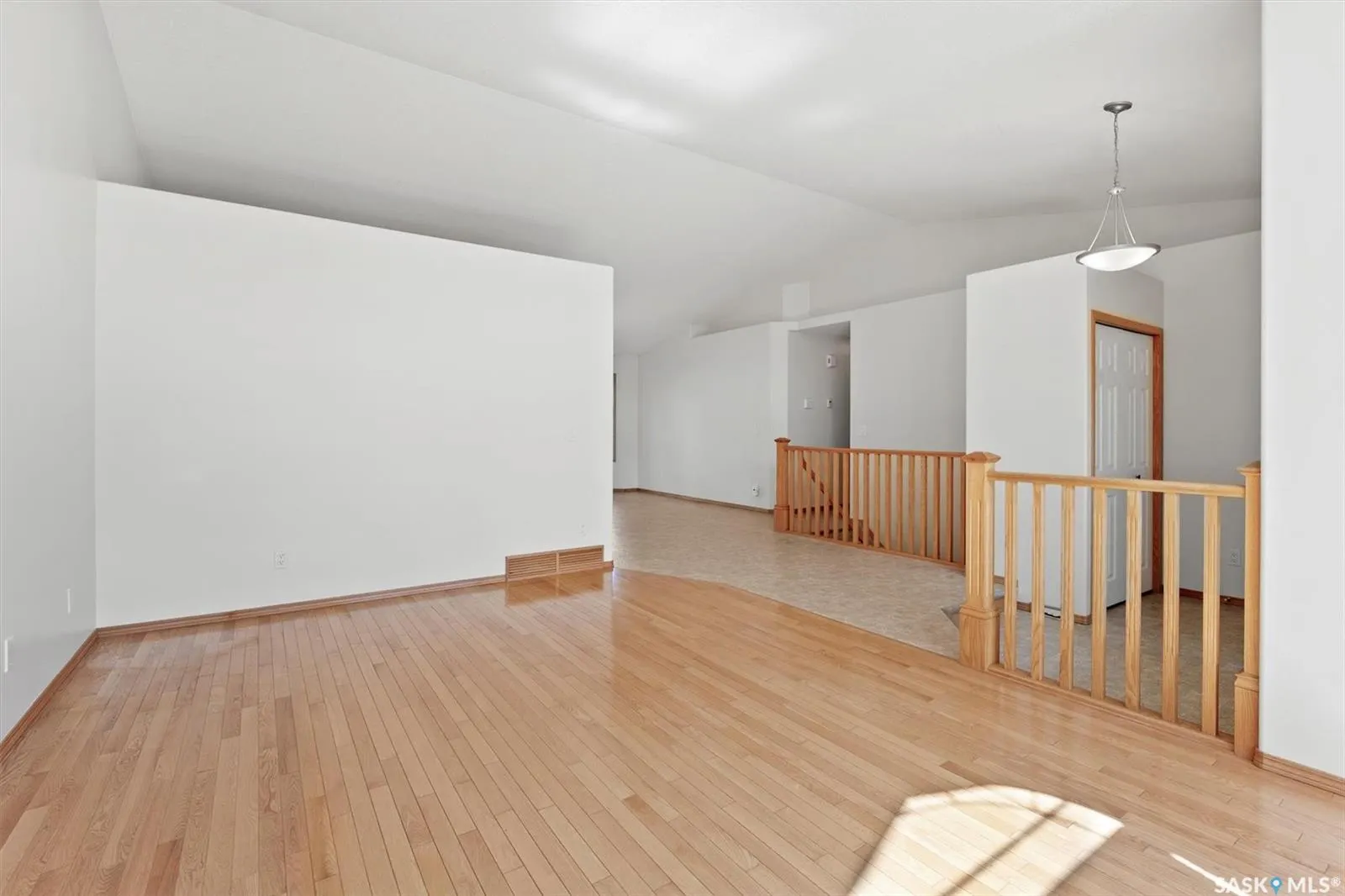 204 Burke PLACE