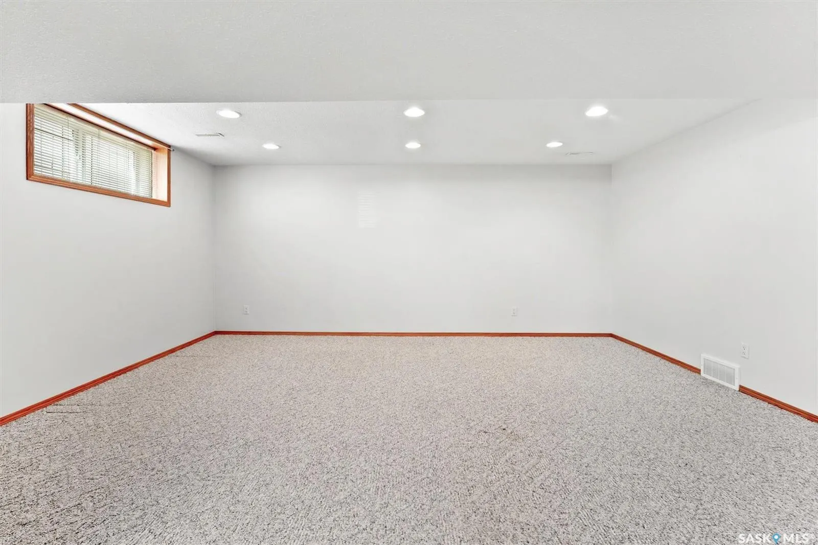 204 Burke PLACE