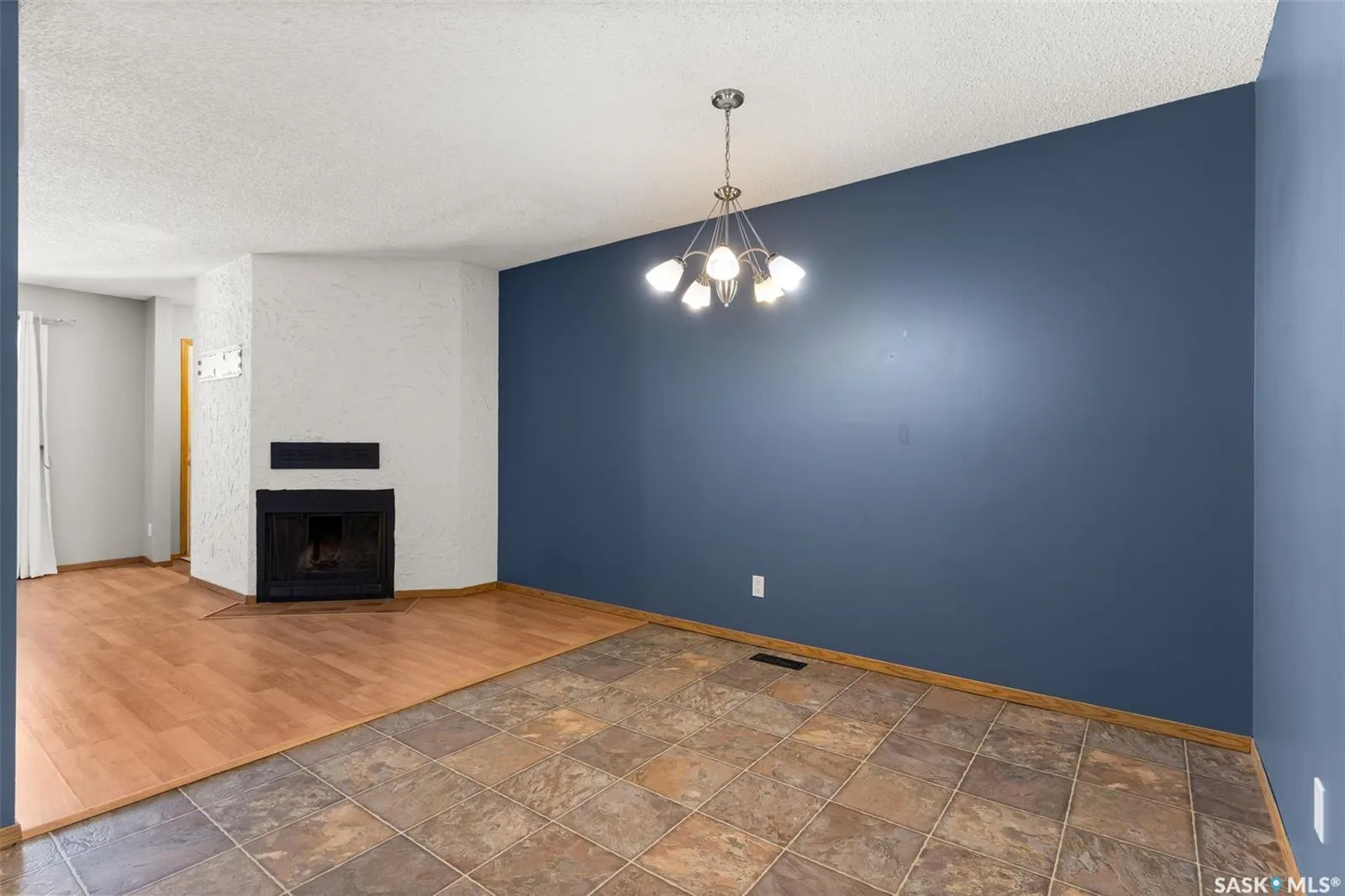 6952 Blakeney DRIVE