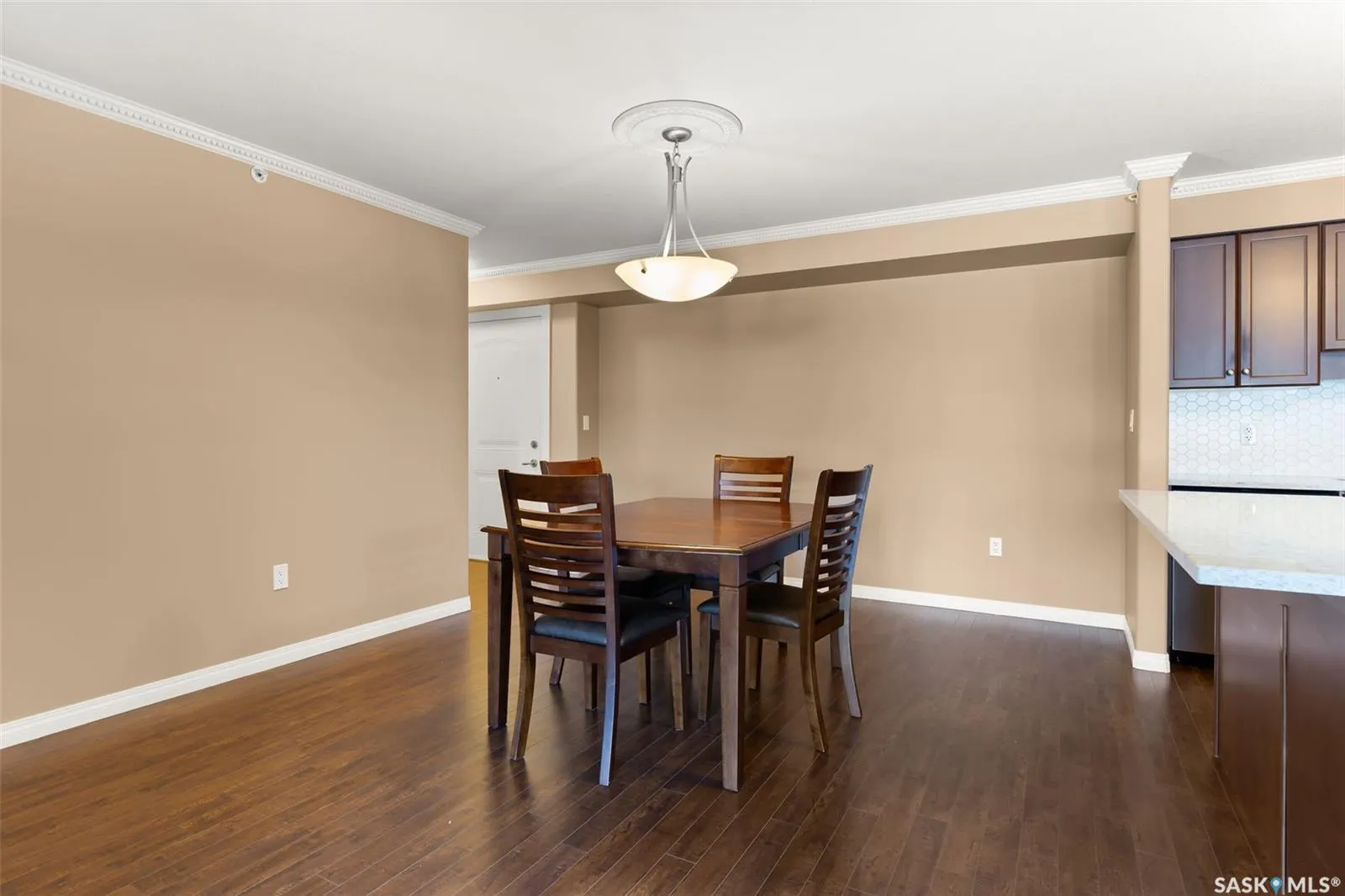 2351 Windsor Park ROAD, #303