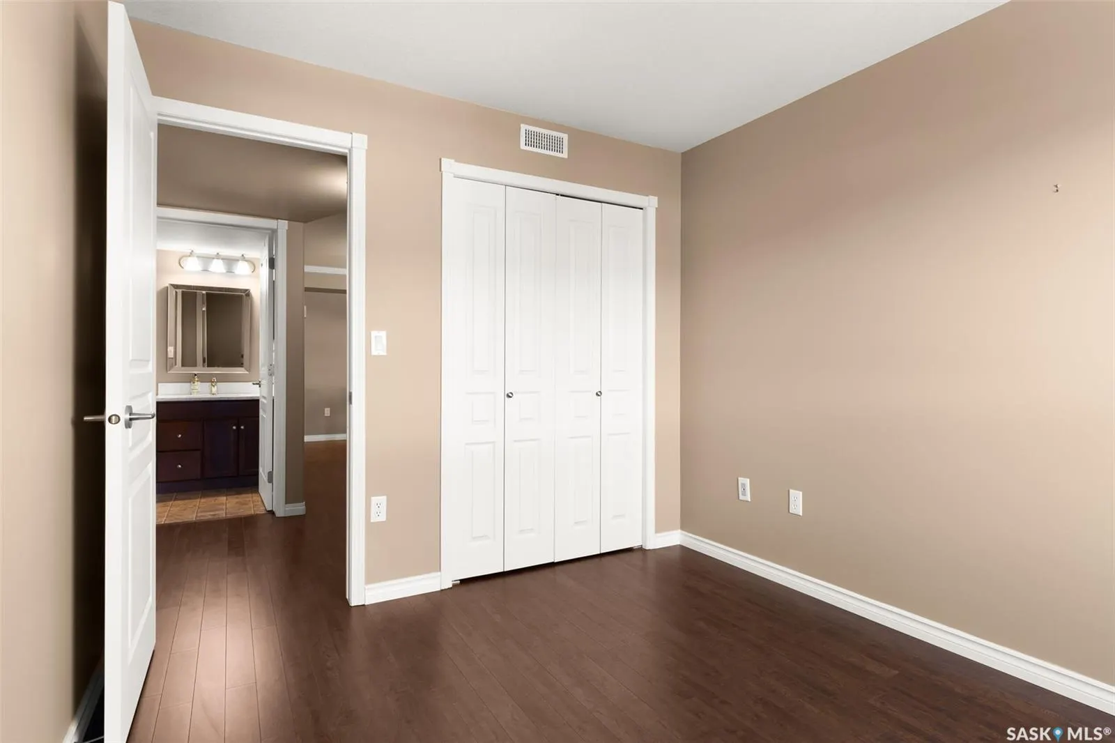 2351 Windsor Park ROAD, #303
