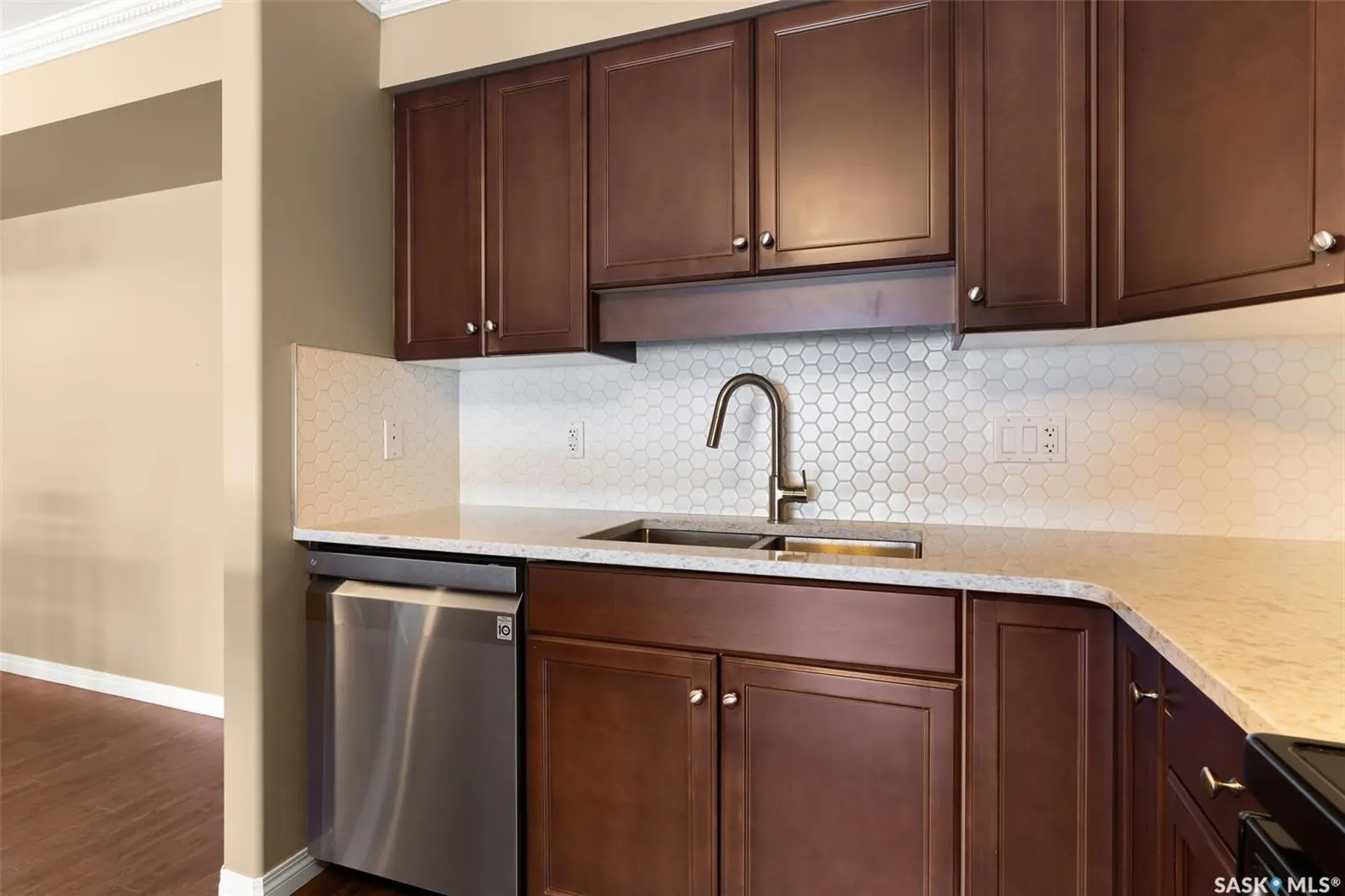 2351 Windsor Park ROAD, #303