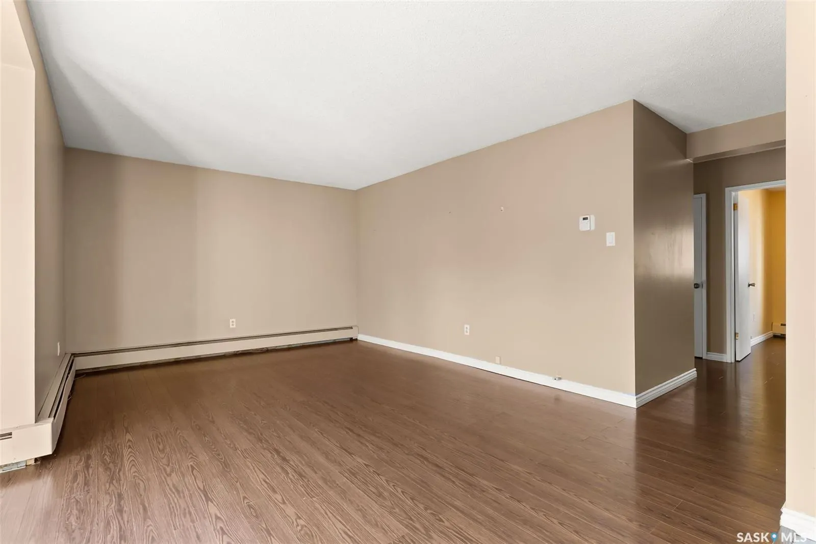 1953 Garnet STREET, #6