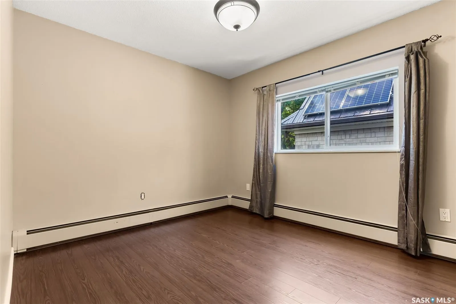1953 Garnet STREET, #6