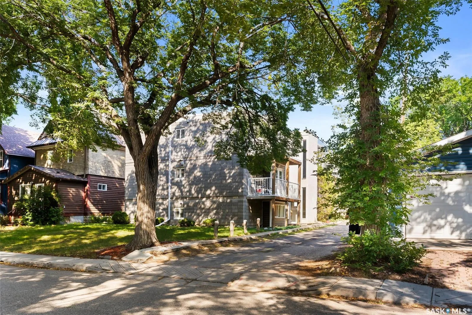 1953 Garnet STREET, #6
