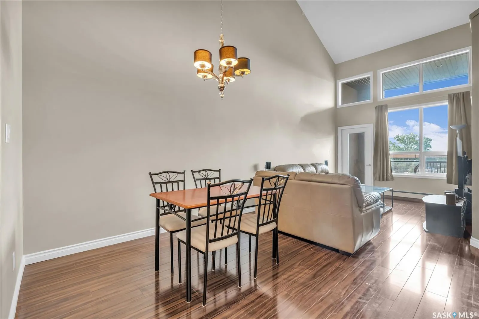 2730 Main STREET, #301