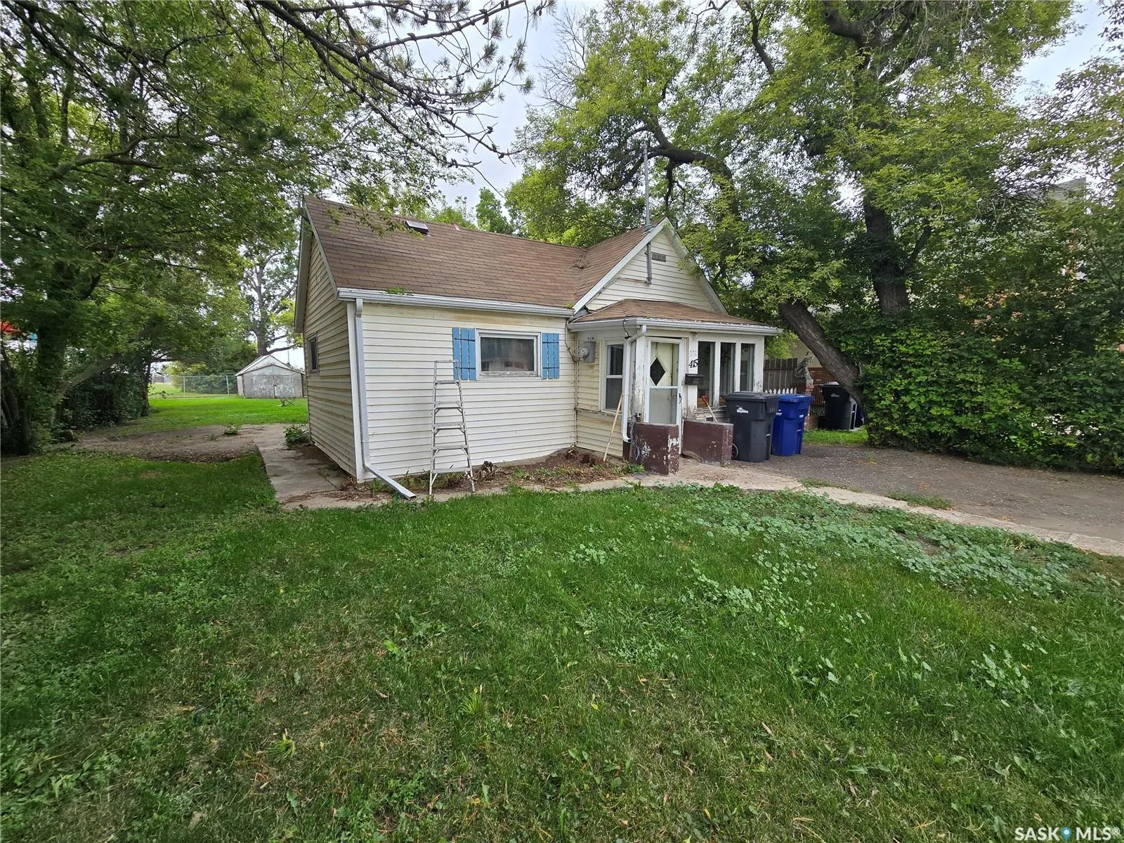 415 GOVERNMENT ROAD