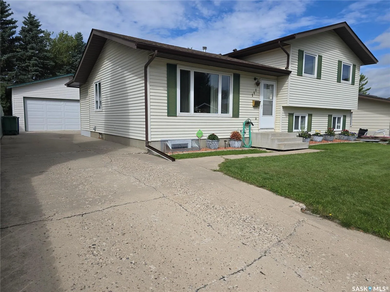 111 O'REGAN CRESCENT