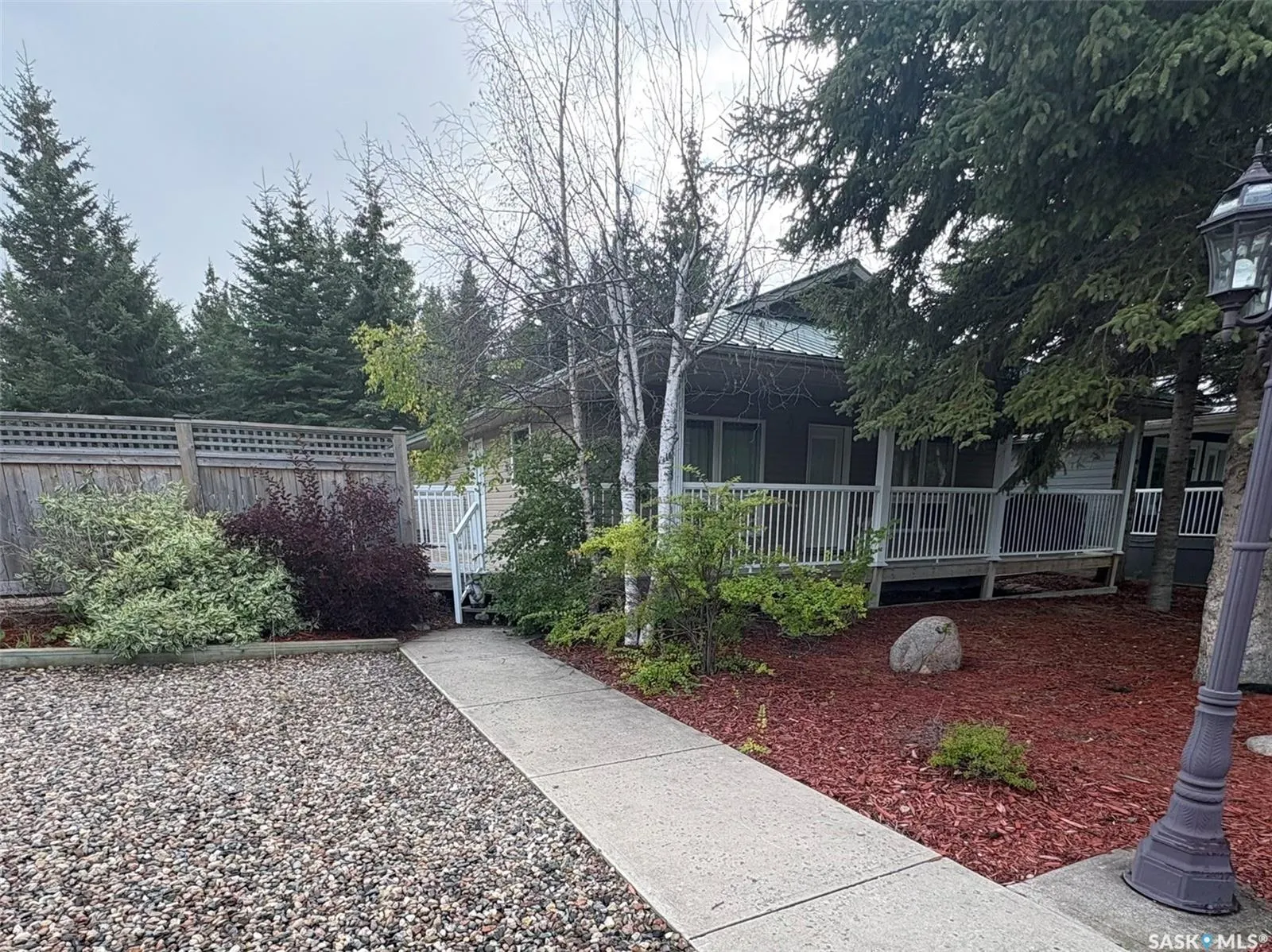 8 Laurjan DRIVE