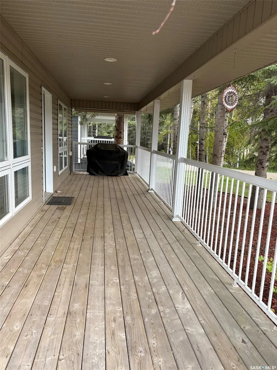 8 Laurjan DRIVE