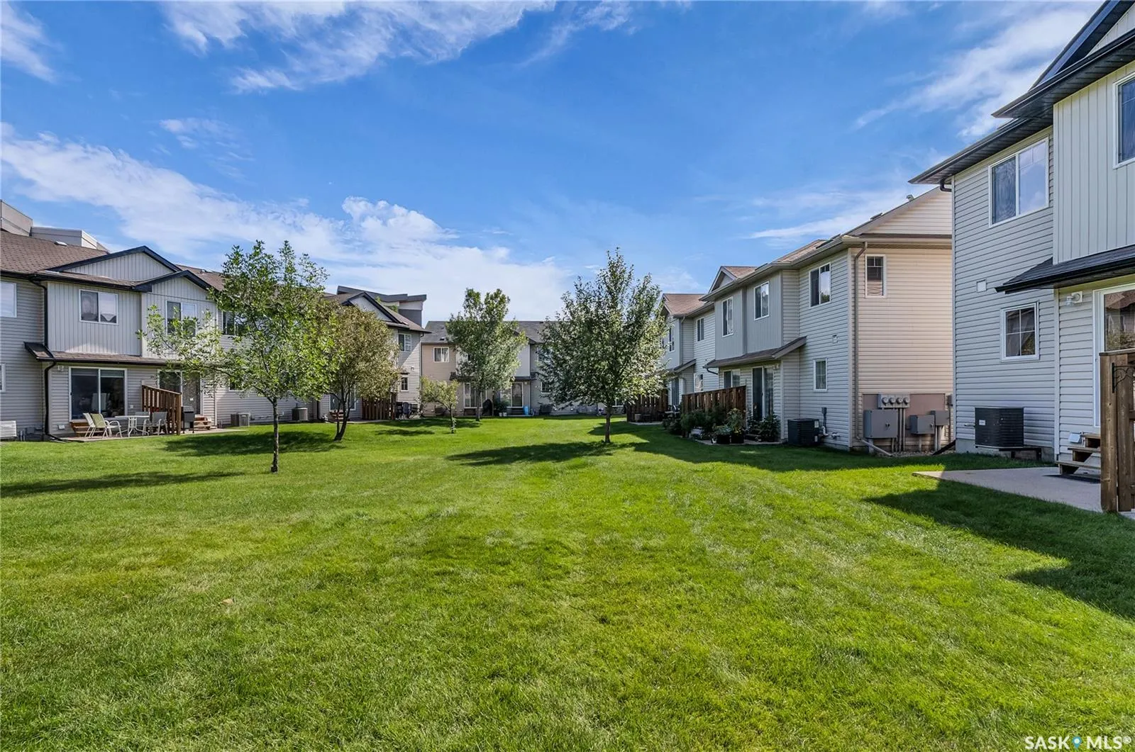 303 Slimmon PLACE, #421