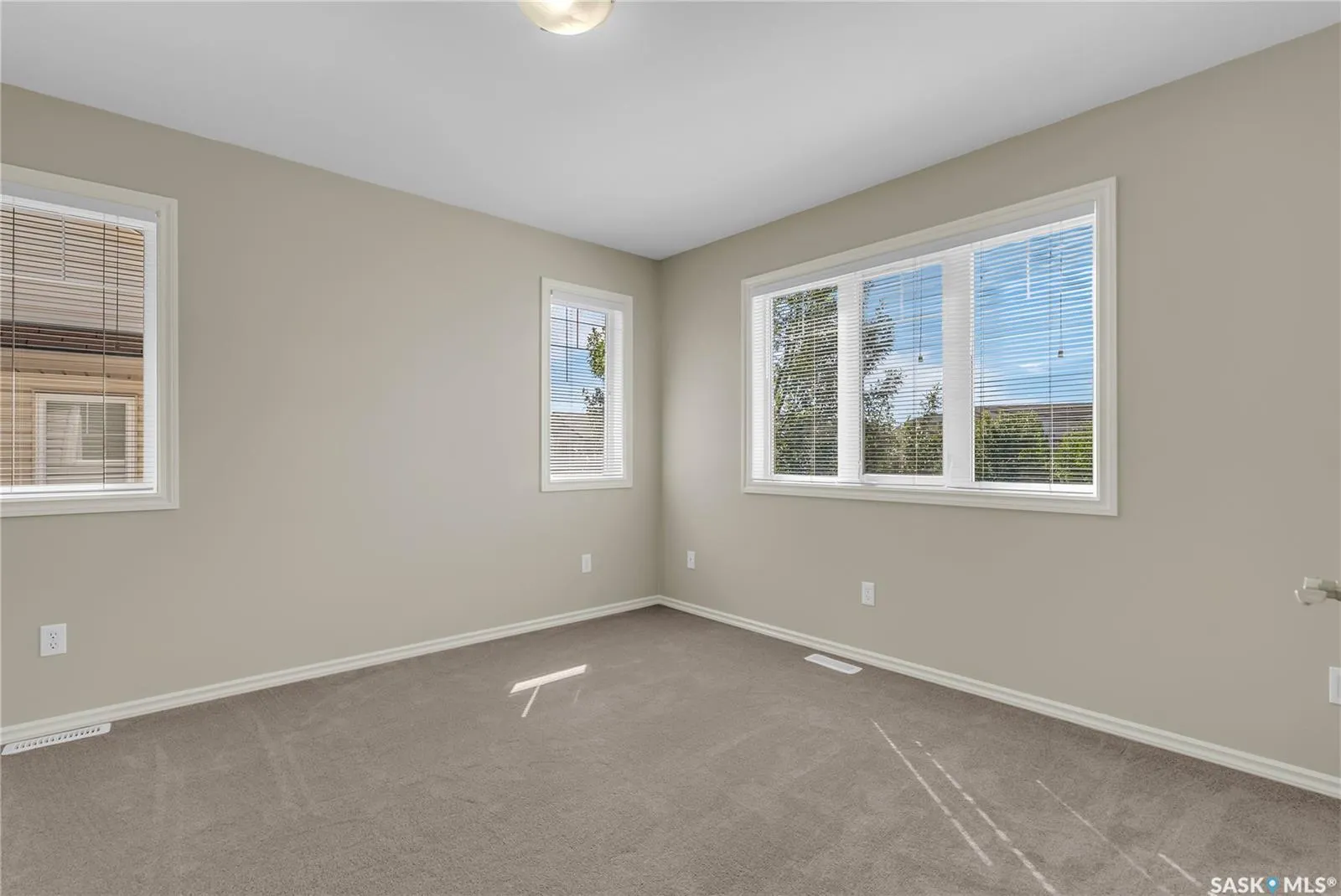 303 Slimmon PLACE, #421