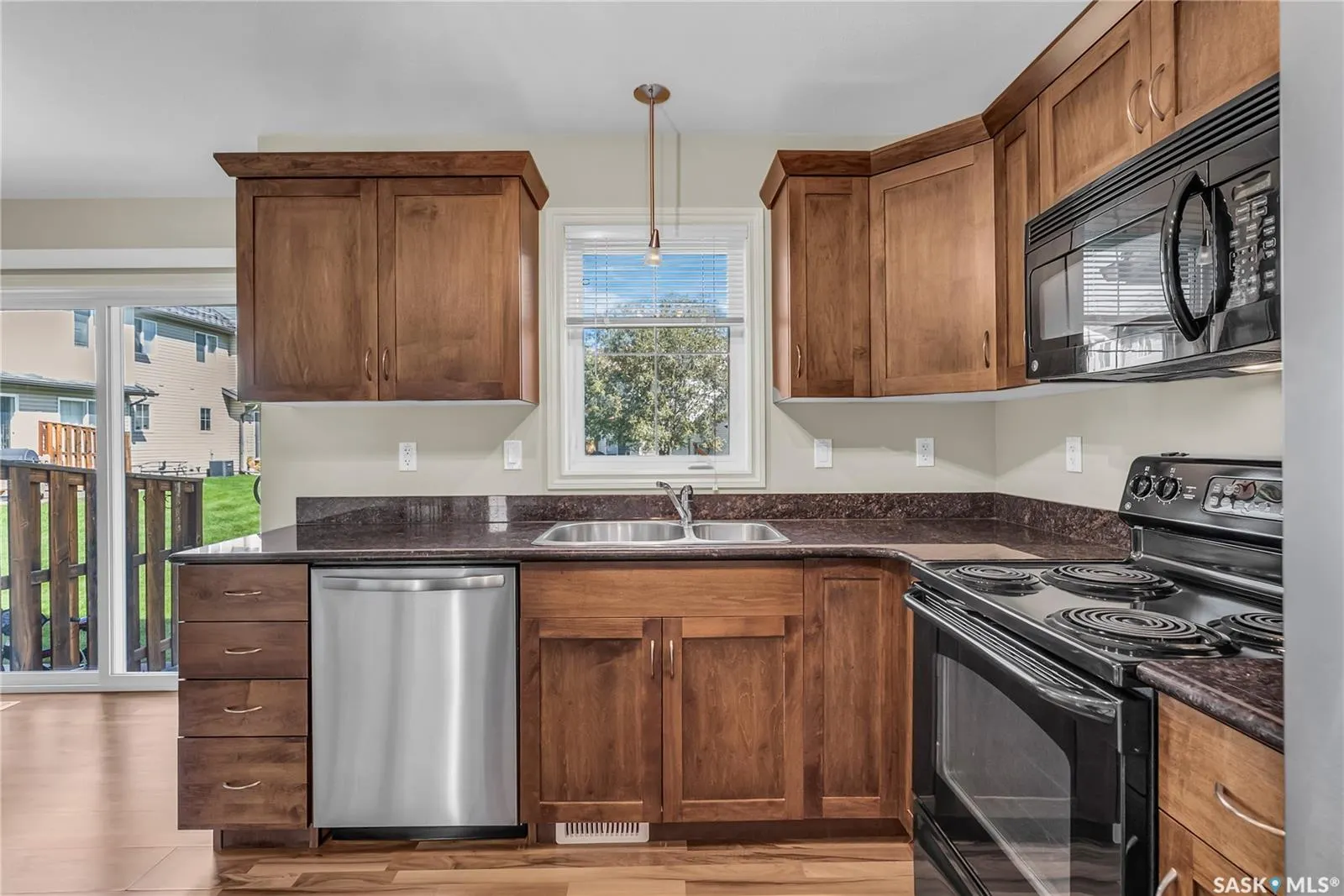 303 Slimmon PLACE, #421