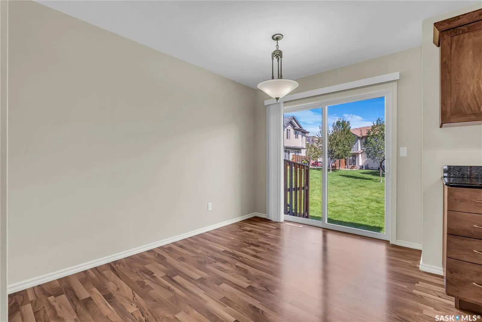 303 Slimmon PLACE, #421