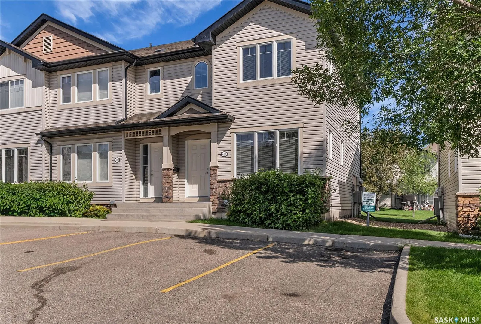 303 Slimmon PLACE, #421