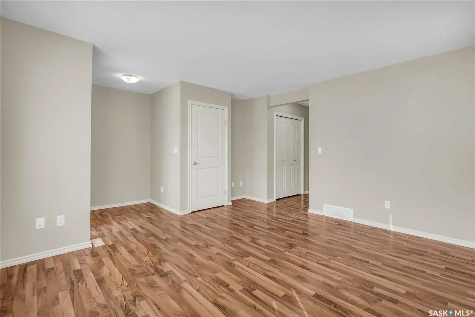 303 Slimmon PLACE, #421