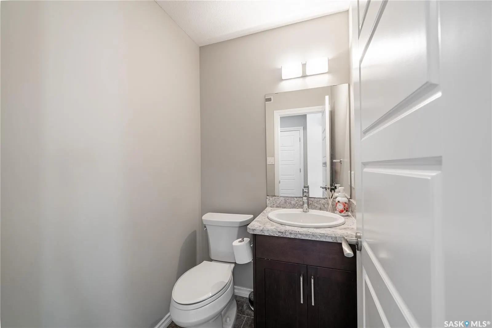 4000 Sandhill CRESCENT, #303