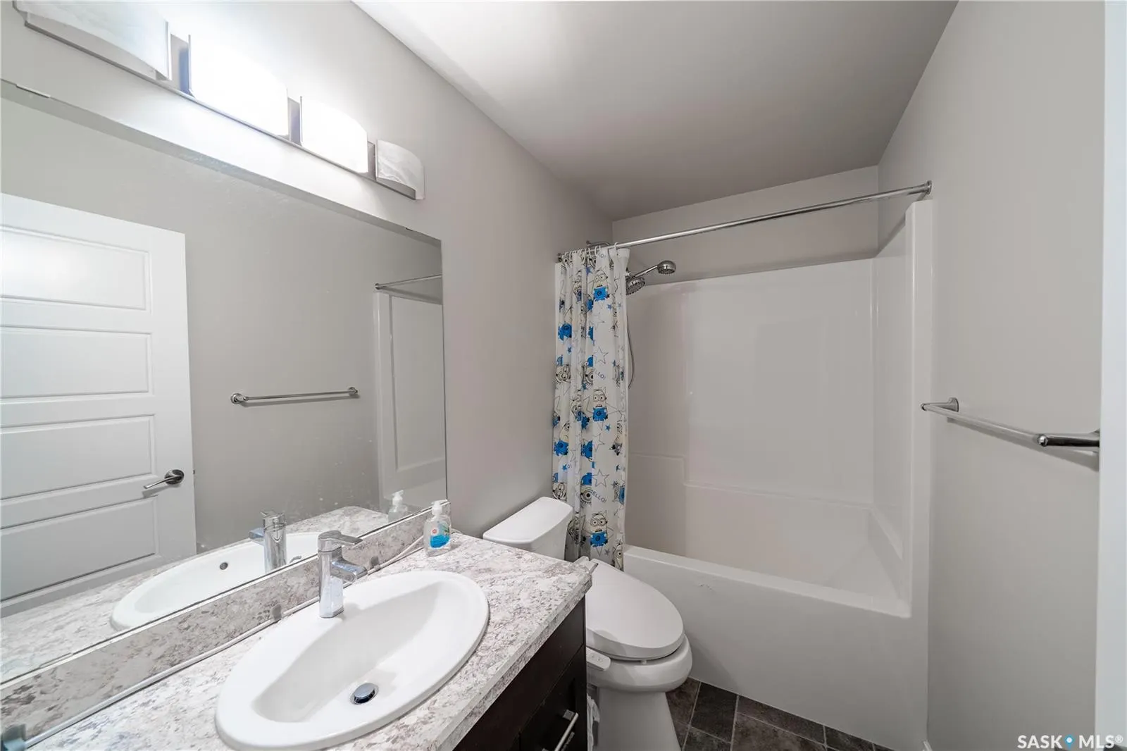 4000 Sandhill CRESCENT, #303