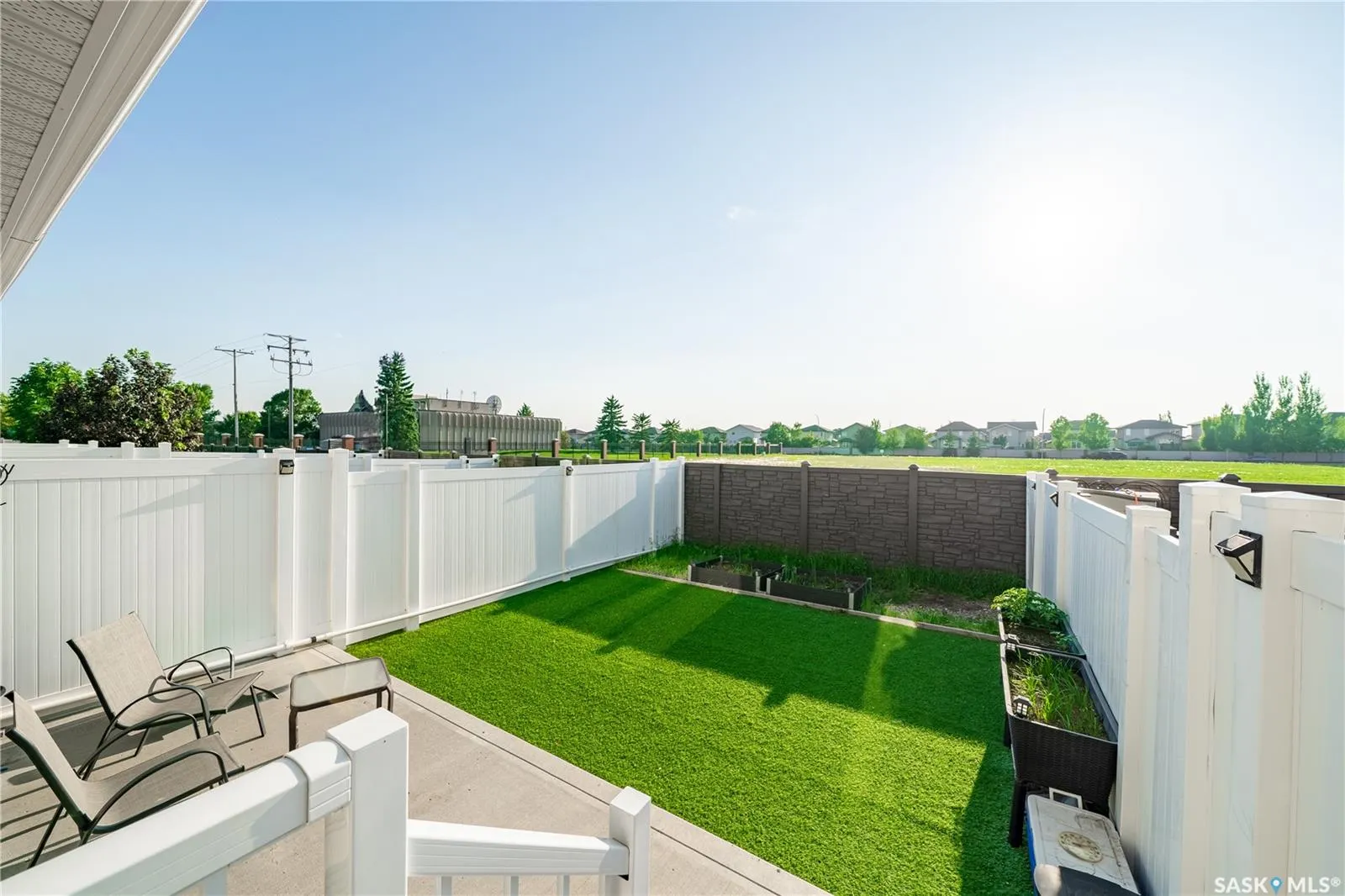 4000 Sandhill CRESCENT, #303
