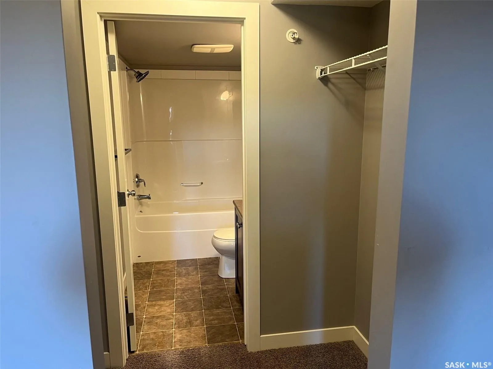304 Petterson DRIVE, #405
