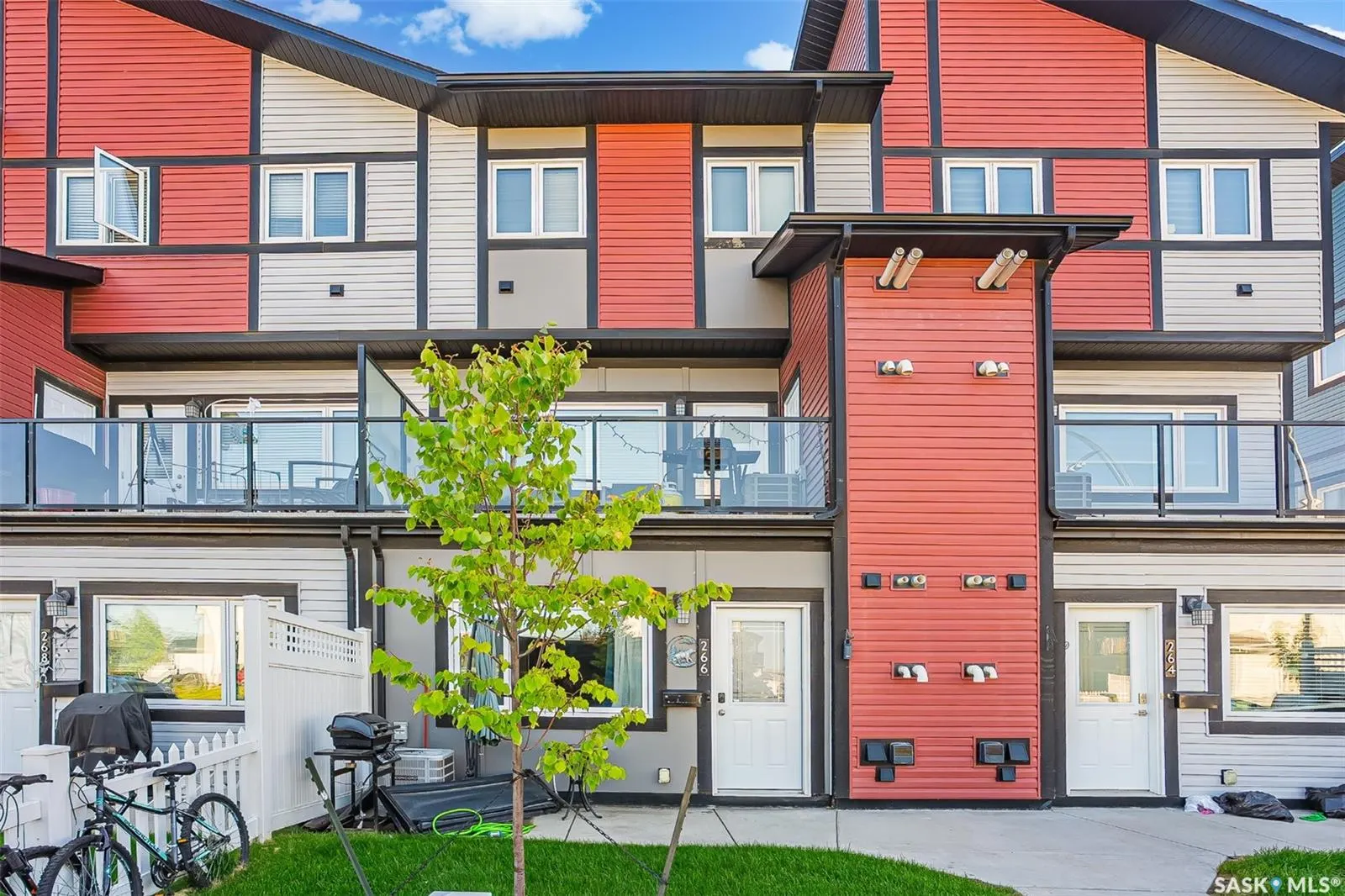 250 Akhtar BEND, #266