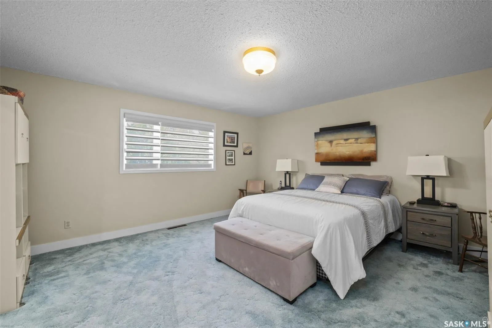 461 Birch PLACE