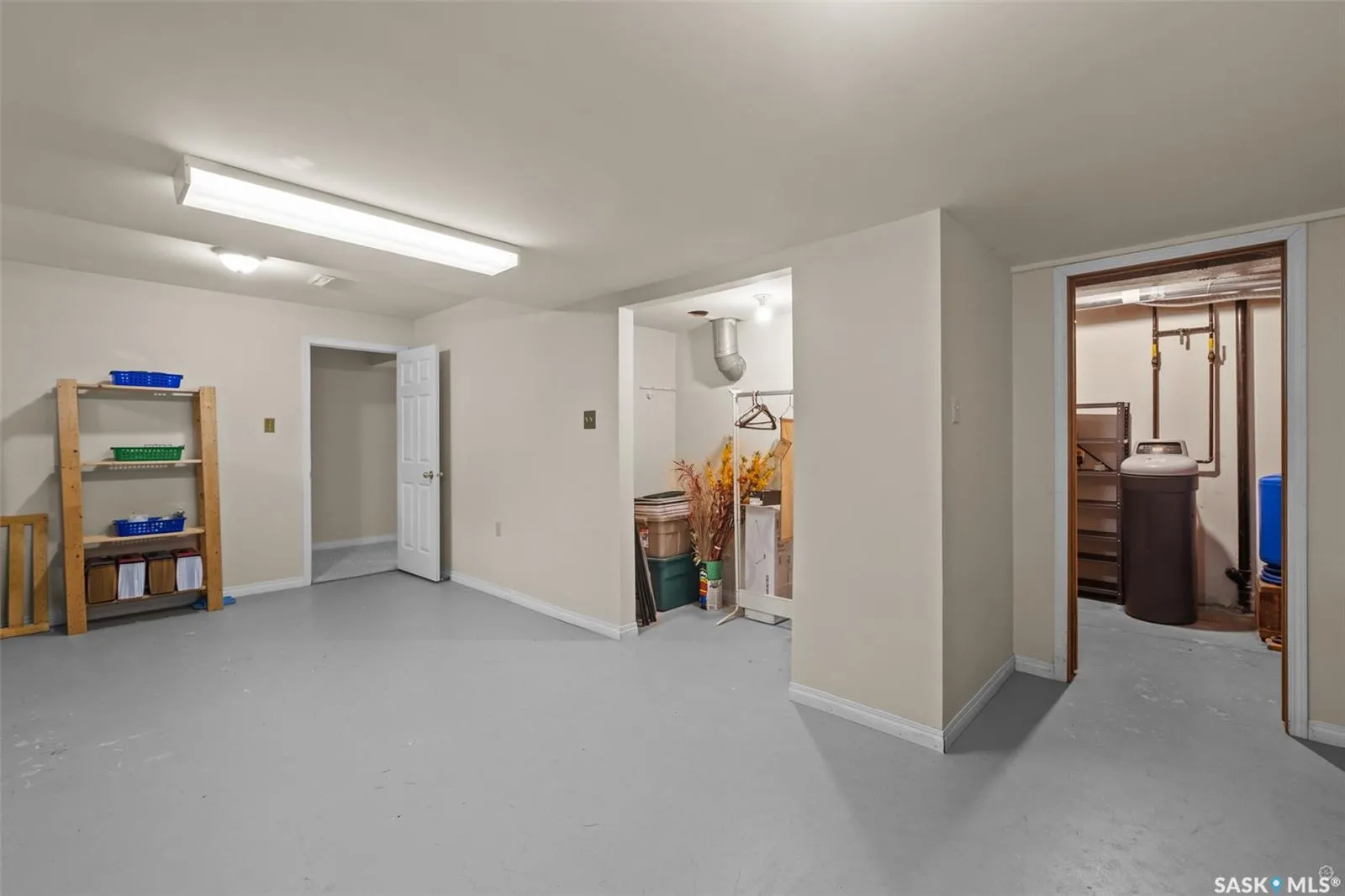 461 Birch PLACE