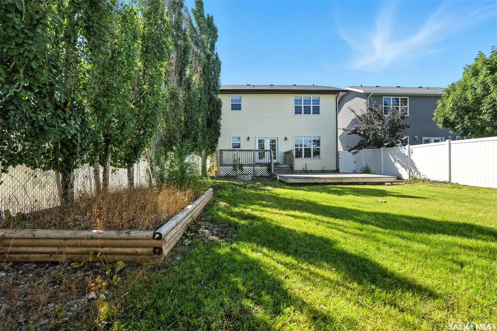 707 Reddekopp DRIVE