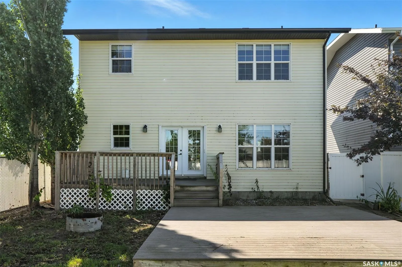 707 Reddekopp DRIVE