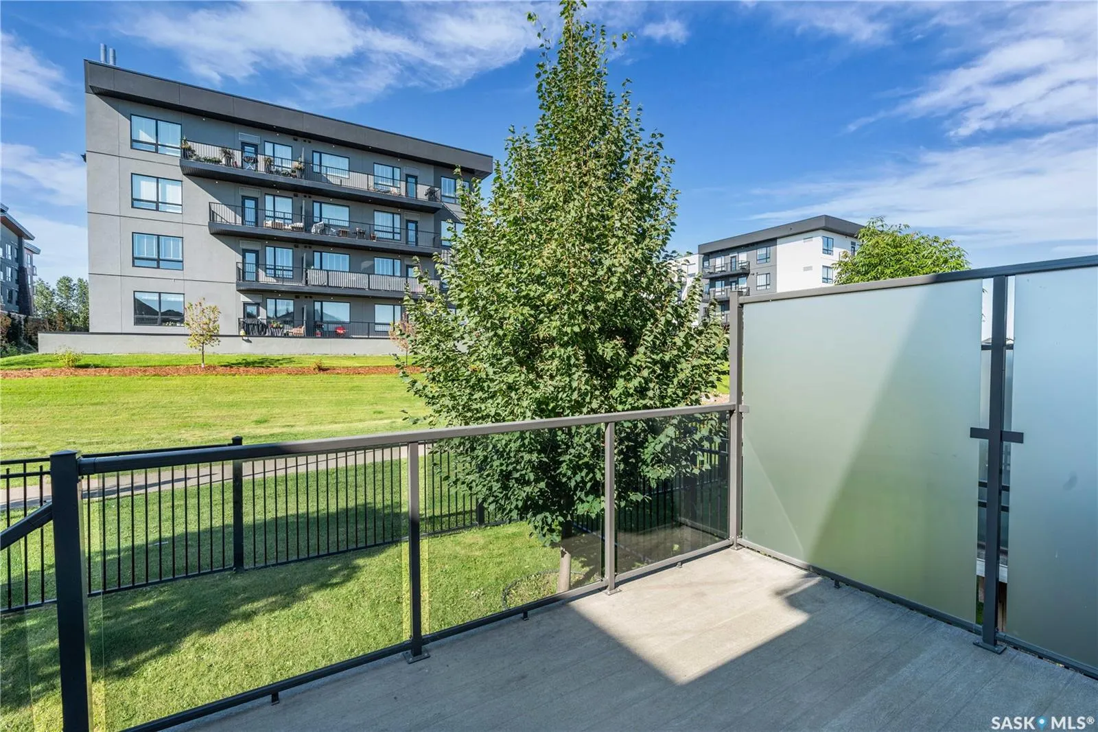 315 Dickson CRESCENT, #131