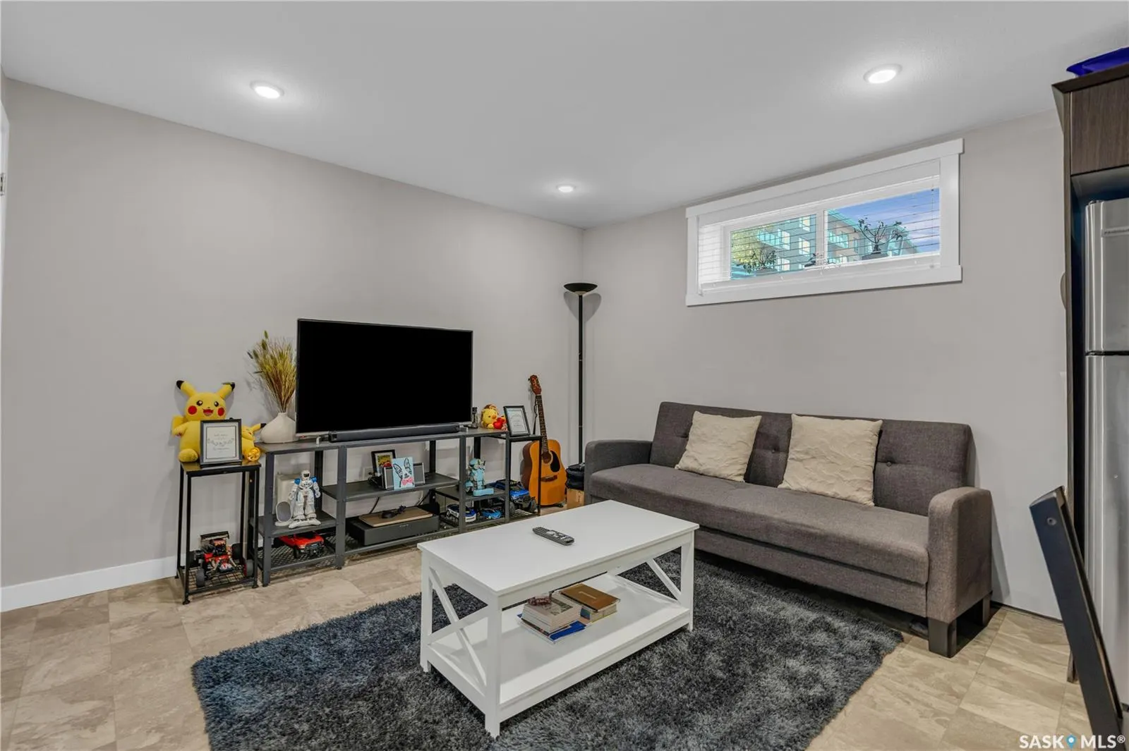 315 Dickson CRESCENT, #131