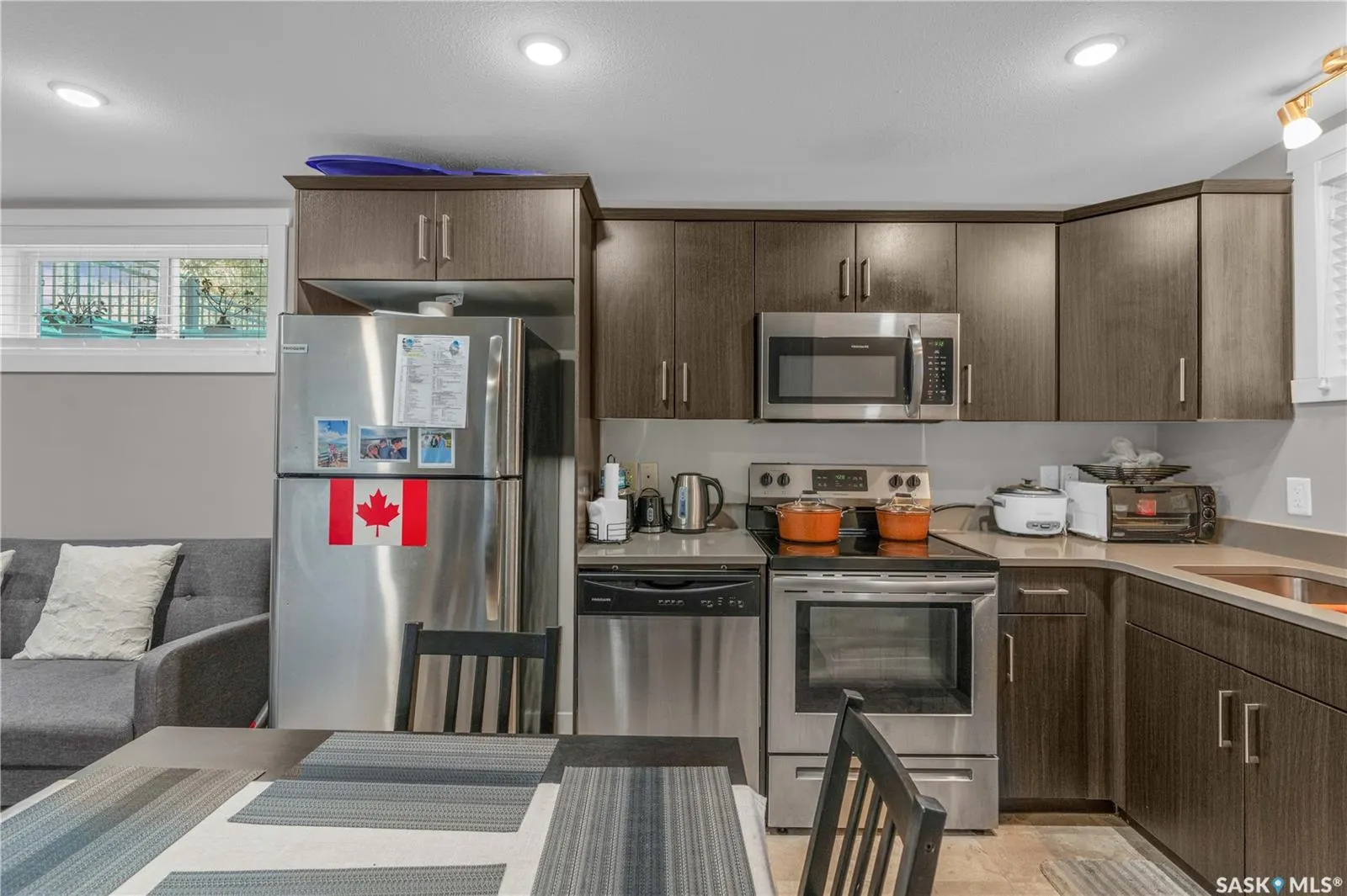 315 Dickson CRESCENT, #131