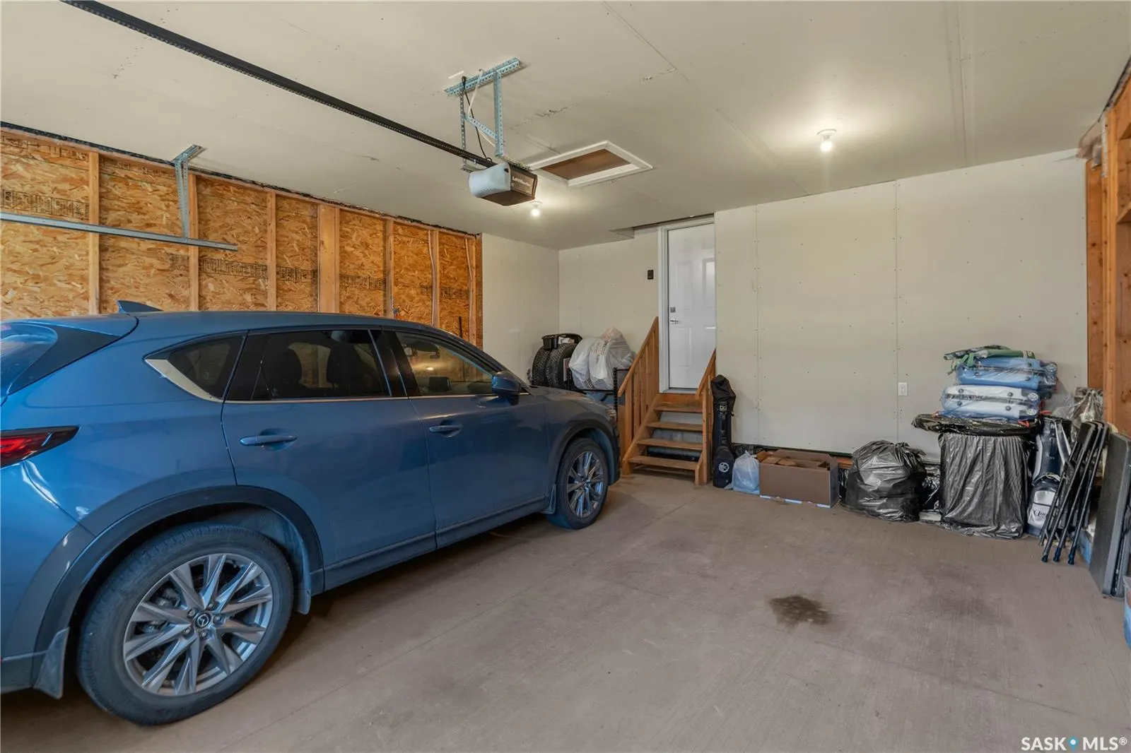 315 Dickson CRESCENT, #131