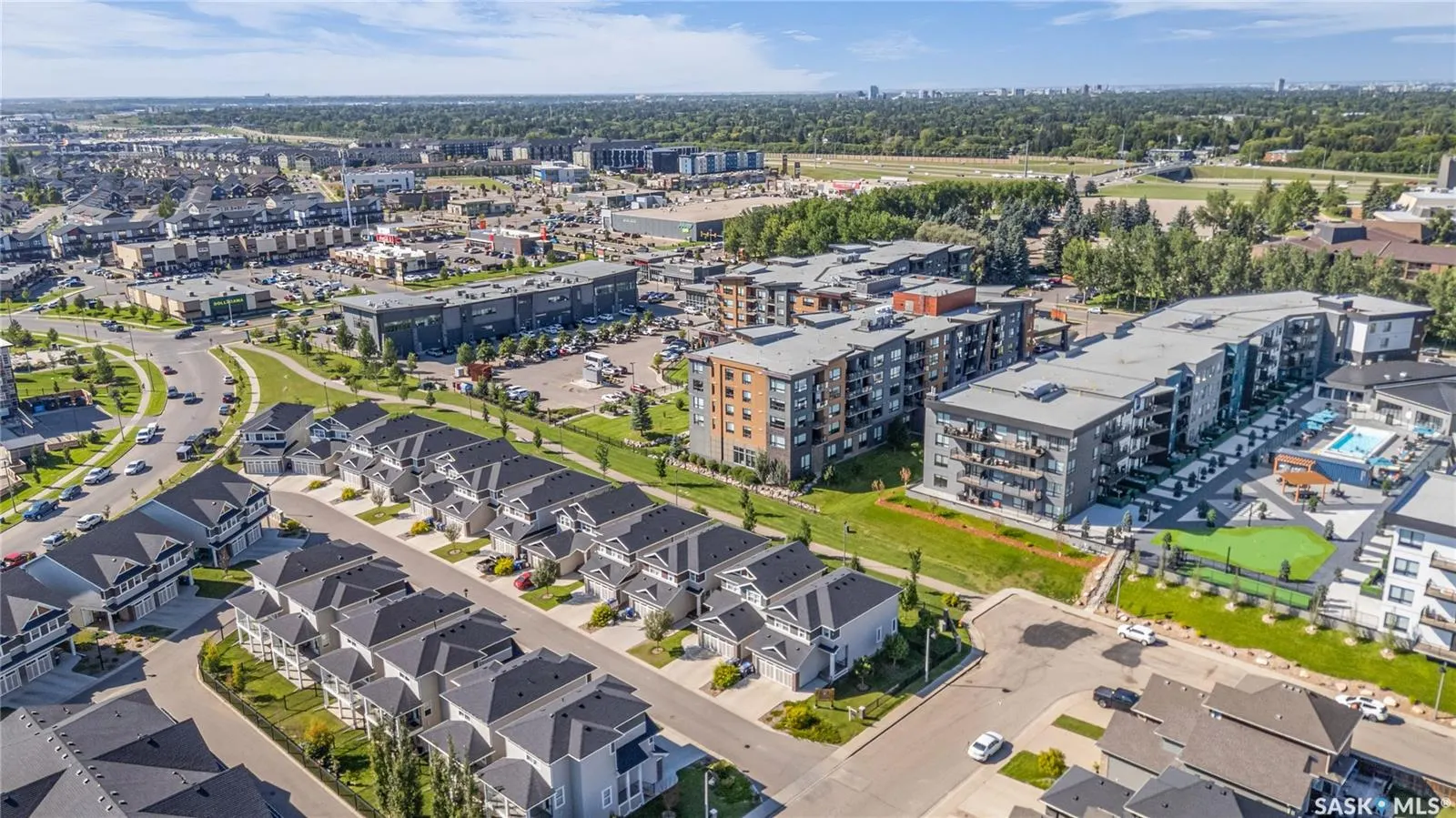 315 Dickson CRESCENT, #131