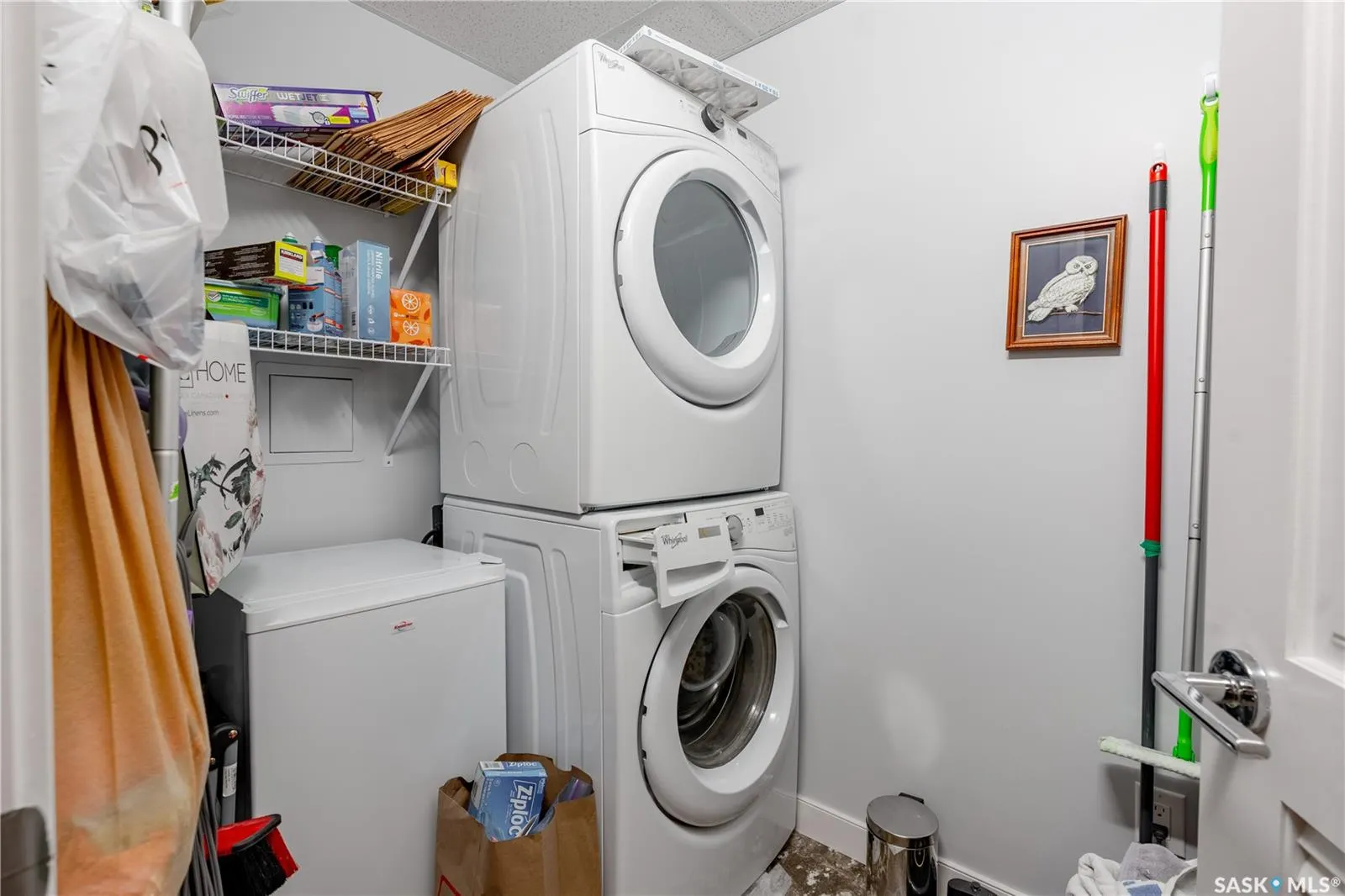 1025 Moss AVENUE, #208