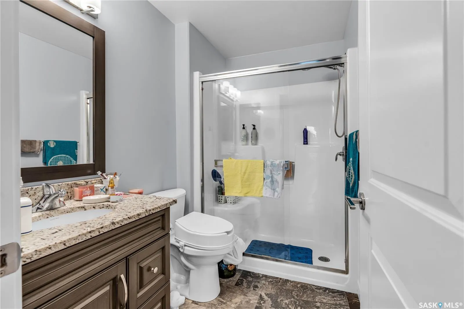 1025 Moss AVENUE, #208