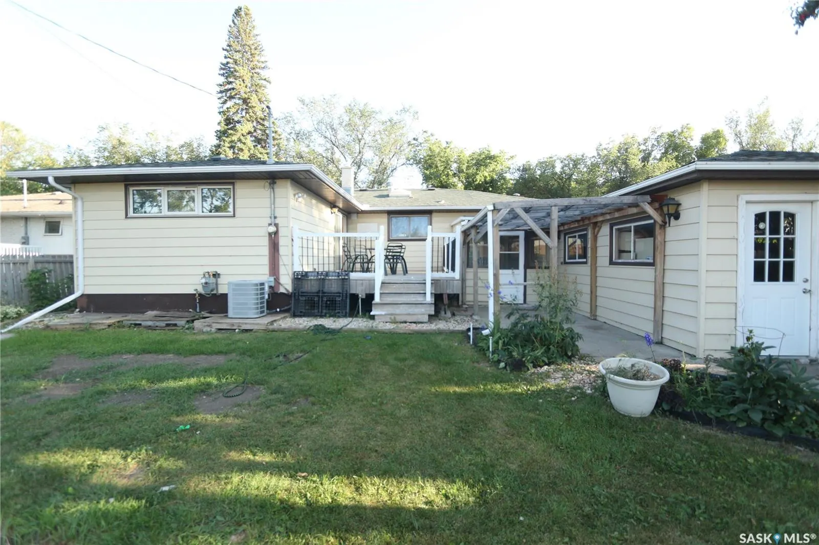 1500 Macpherson AVENUE