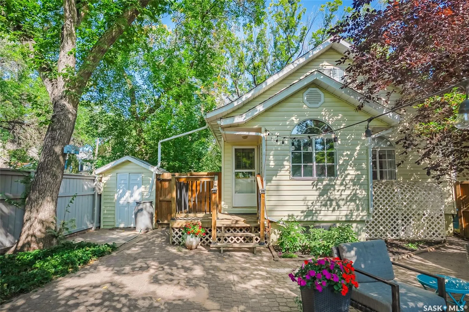 119 28th STREET W