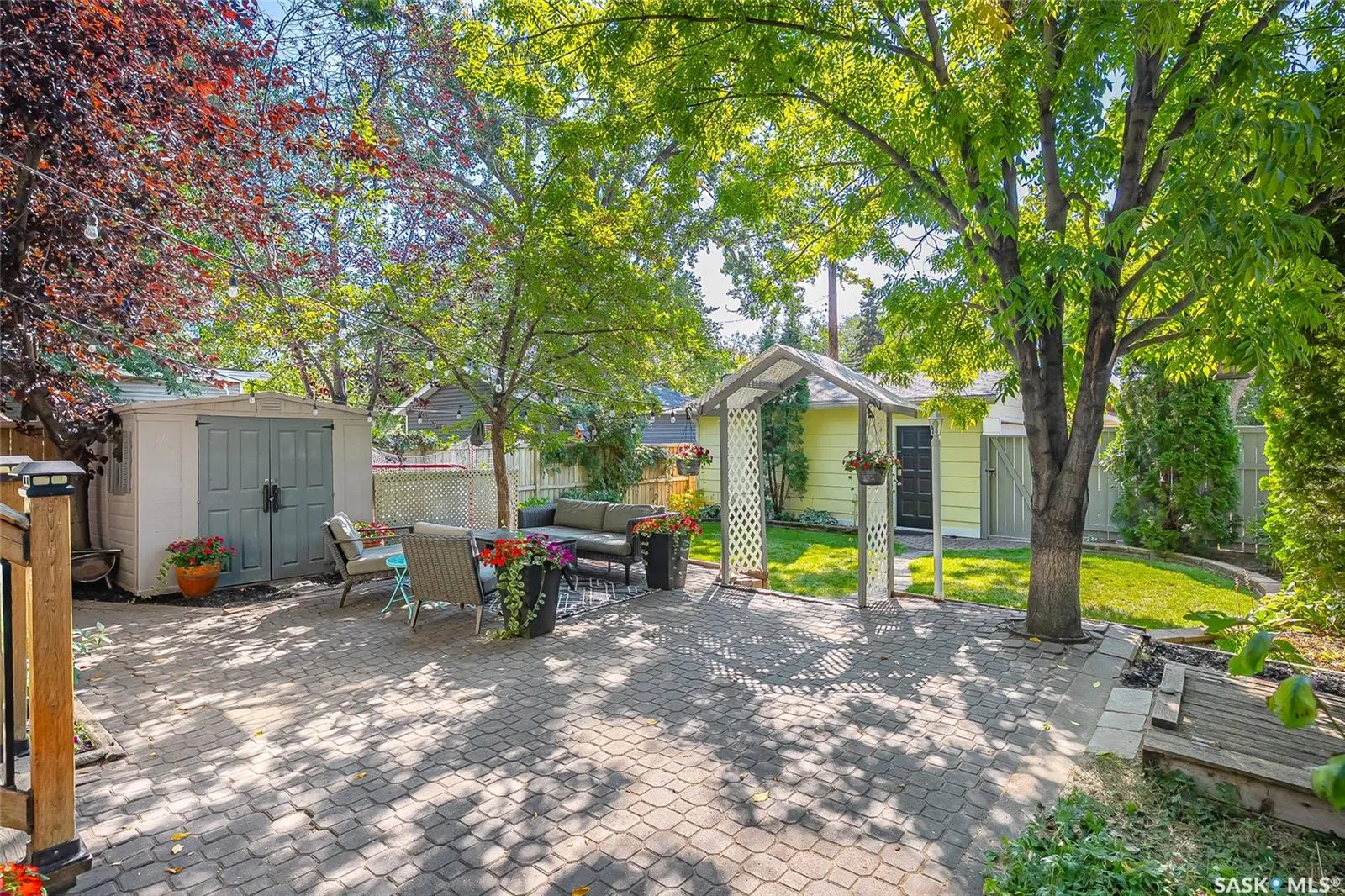 119 28th STREET W