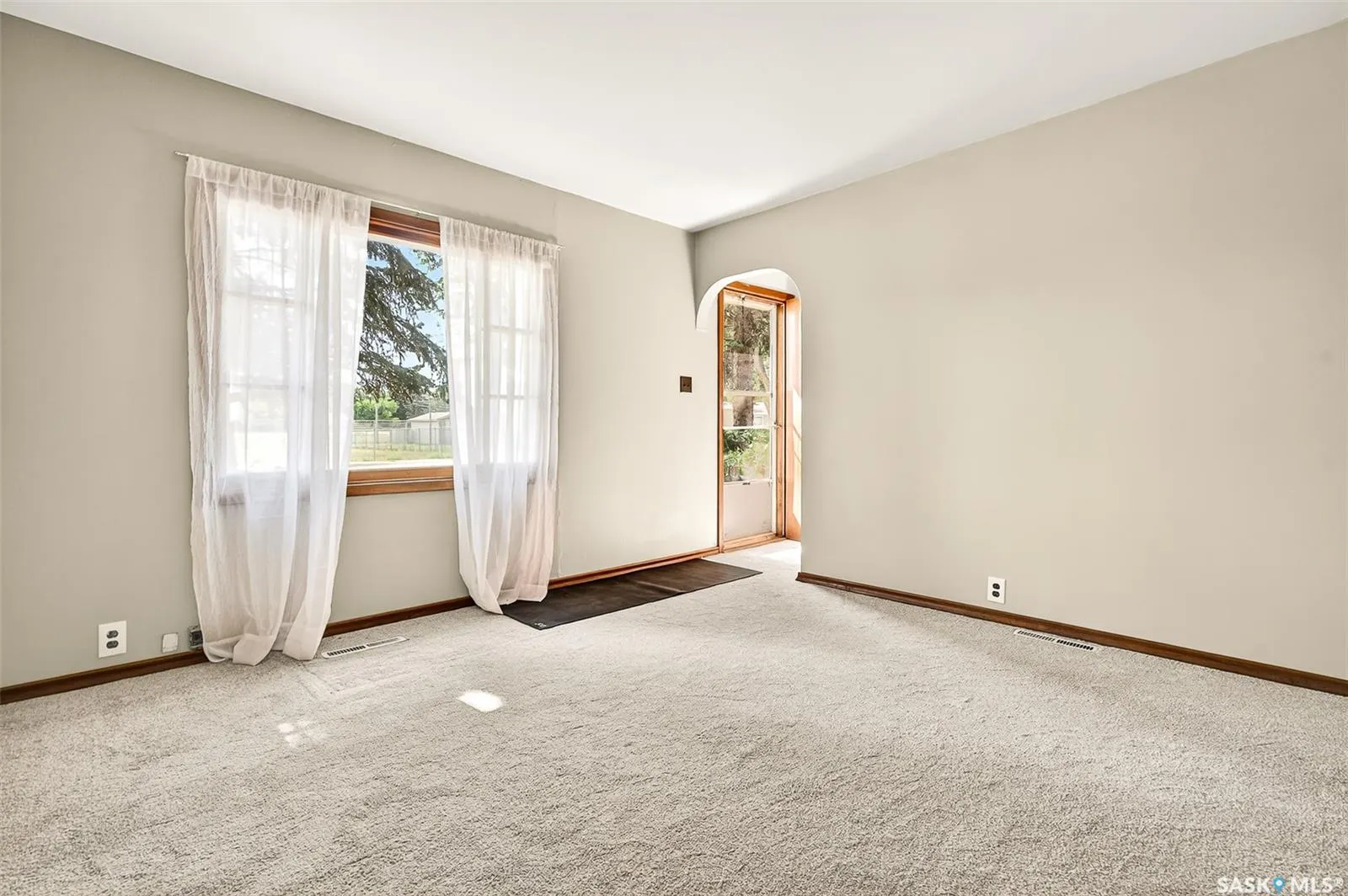530 Duffield STREET W