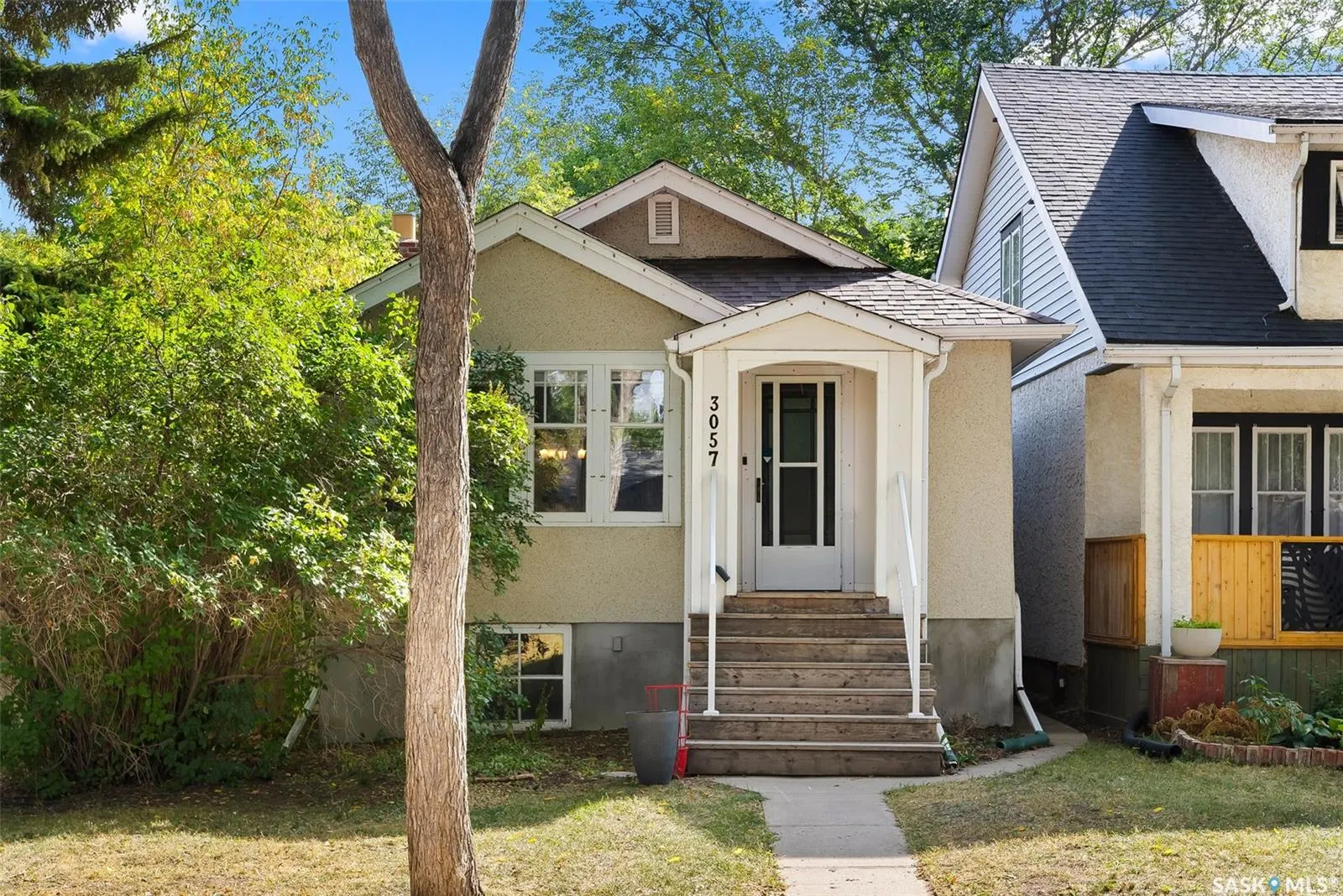 3057 Retallack STREET