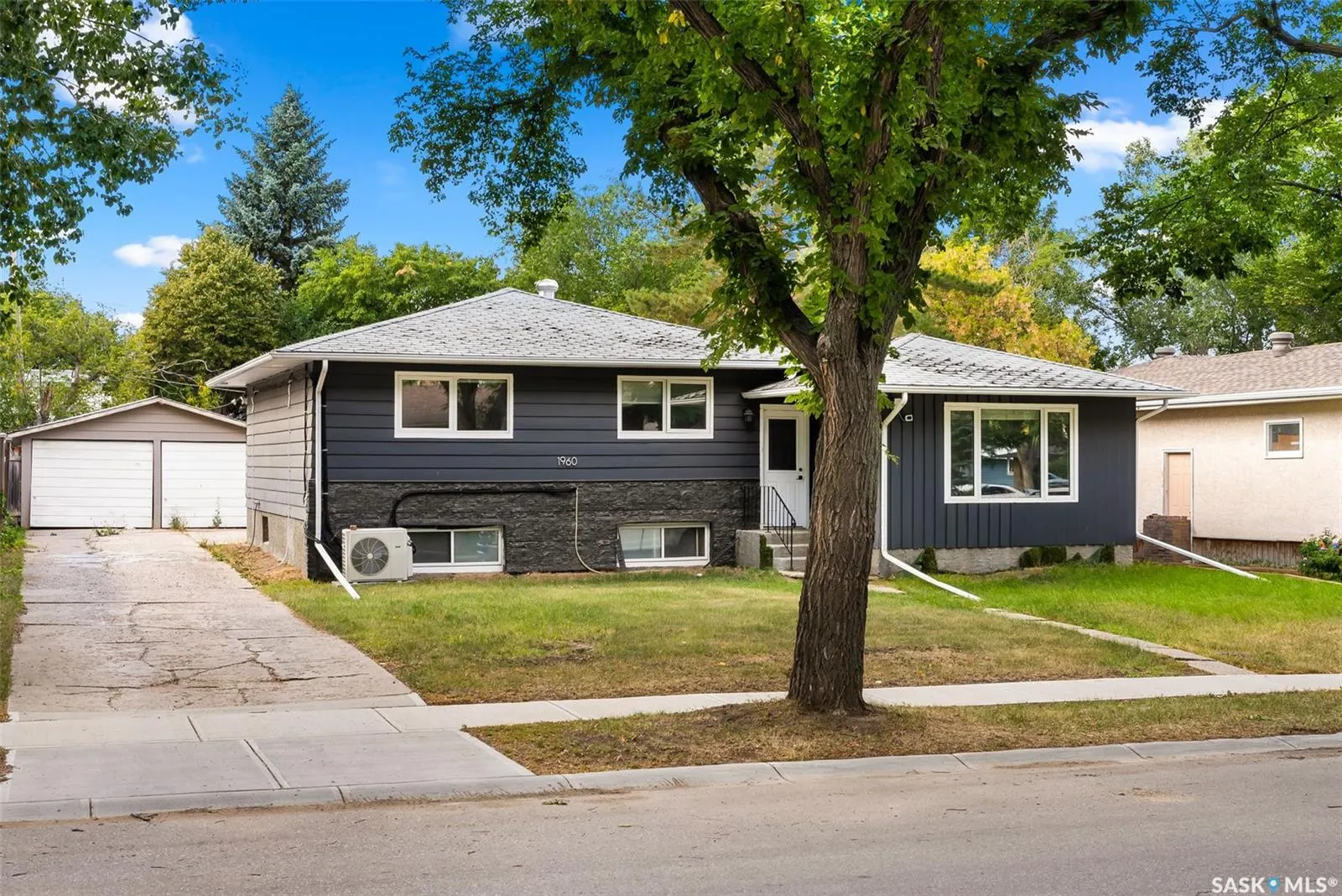 1960 Cowan CRESCENT